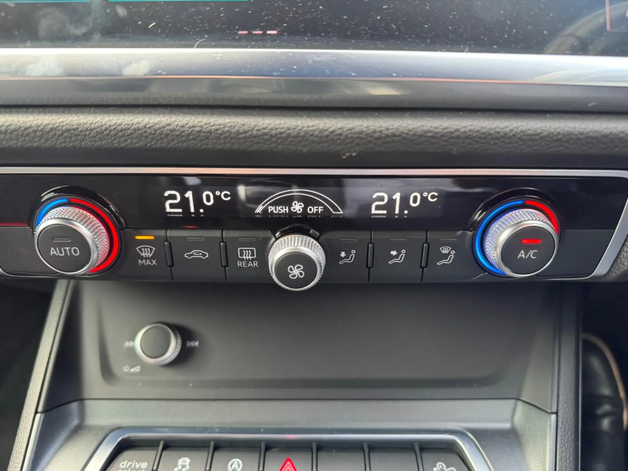 Audi Q3 Image 22 Audi Q3 Image 22