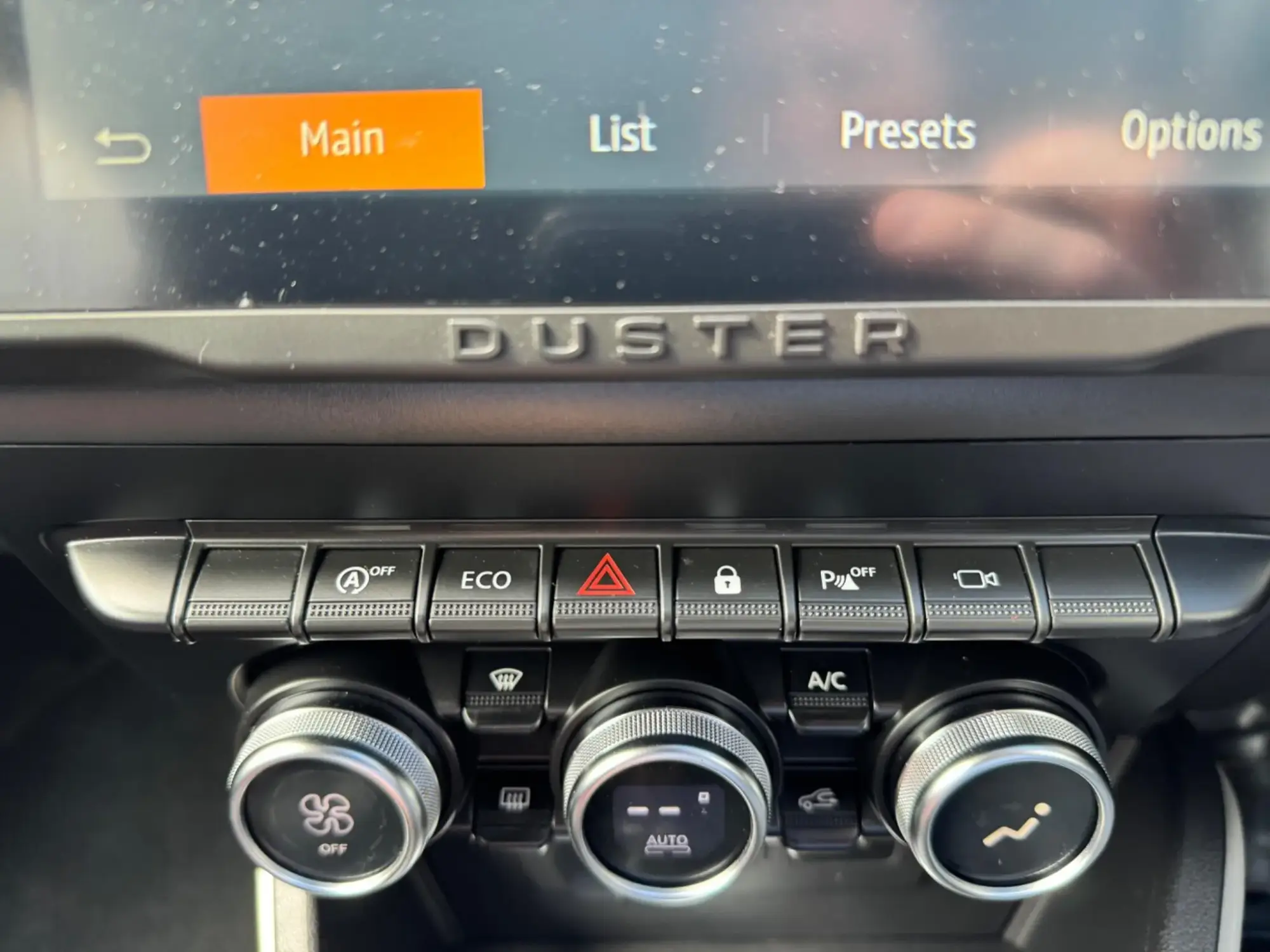 Dacia Duster Image 16 Dacia Duster Image 16