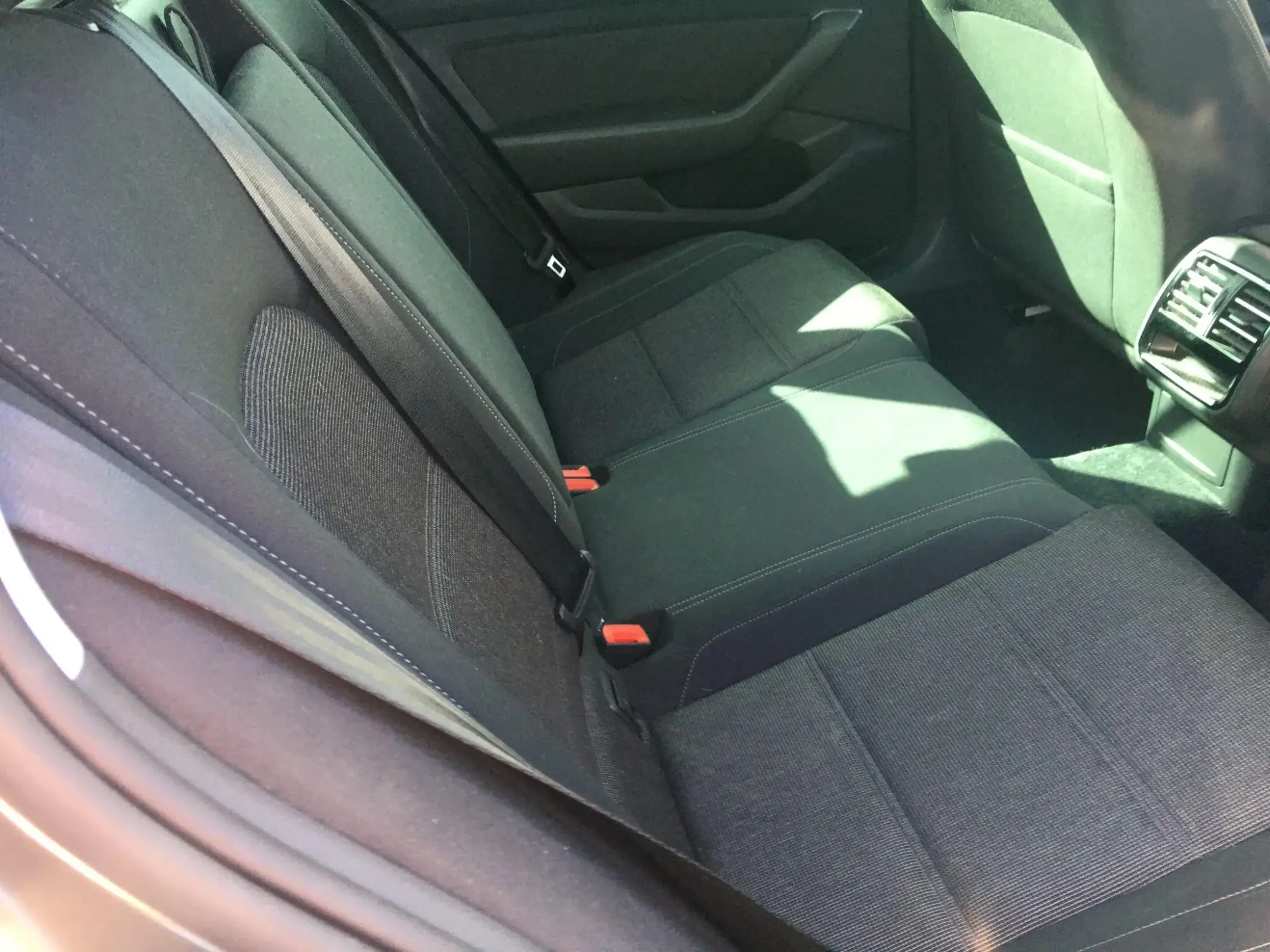 Volkswagen Passat Image 17 Volkswagen Passat Image 17
