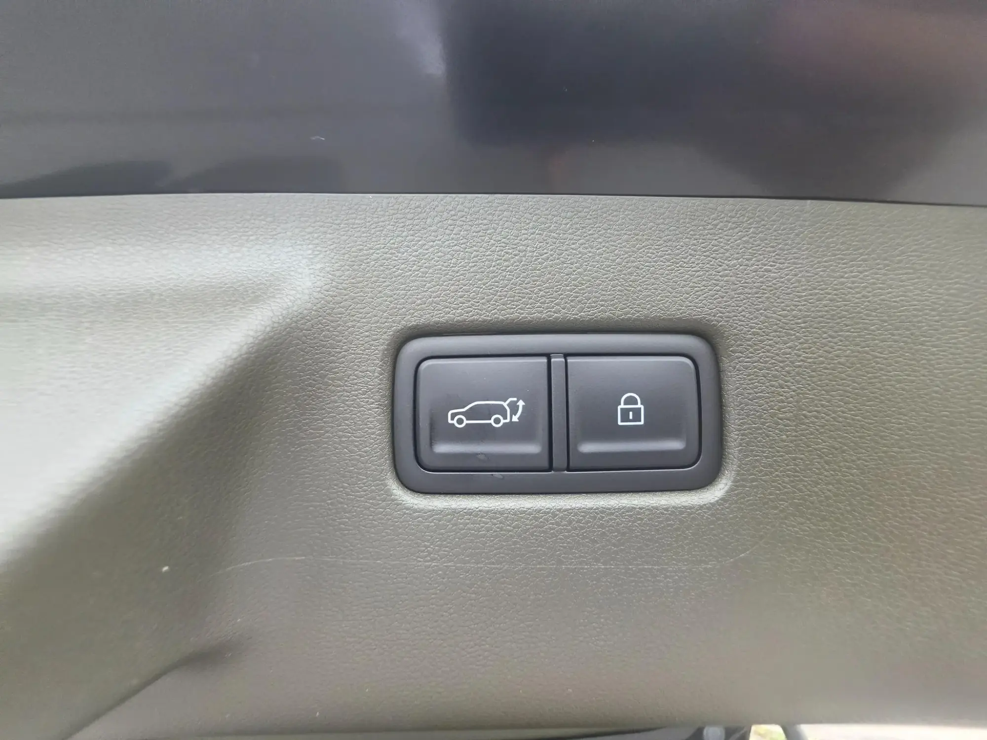 Hyundai SANTA FE Plug-in Hybrid Image 21