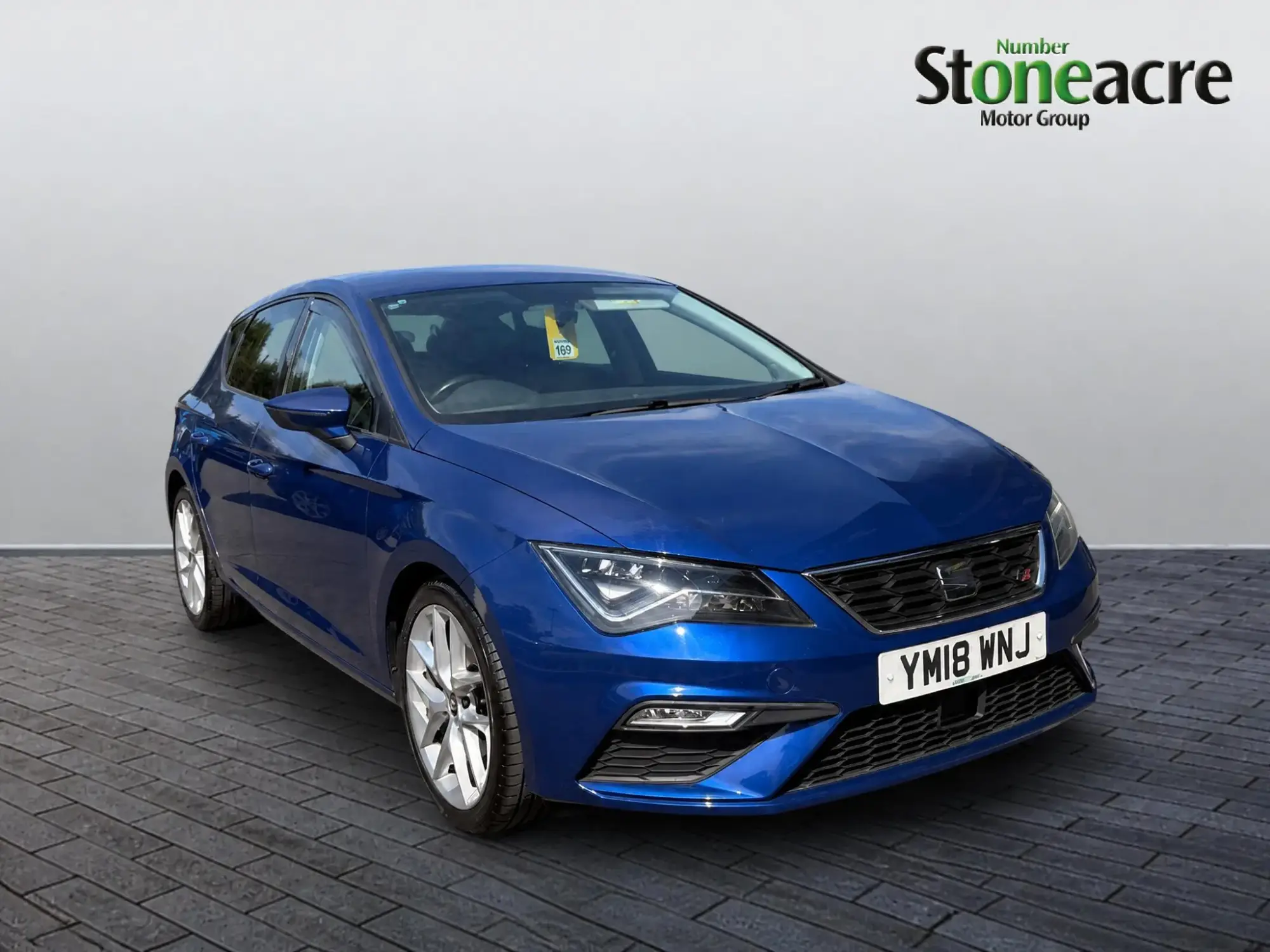 SEAT Leon 1.4 TSI FR Technology Hatchback 5dr Petrol Manual Euro 6 (s/s) (125 ps) YM18WNJ Image 1 SEAT Leon 1.4 TSI FR Technology Hatchback 5dr Petrol Manual Euro 6 (s/s) (125 ps) YM18WNJ Image 1