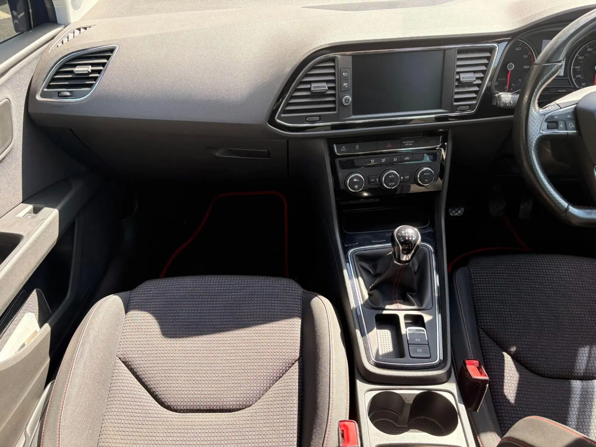 SEAT Leon Image 12 SEAT Leon Image 12