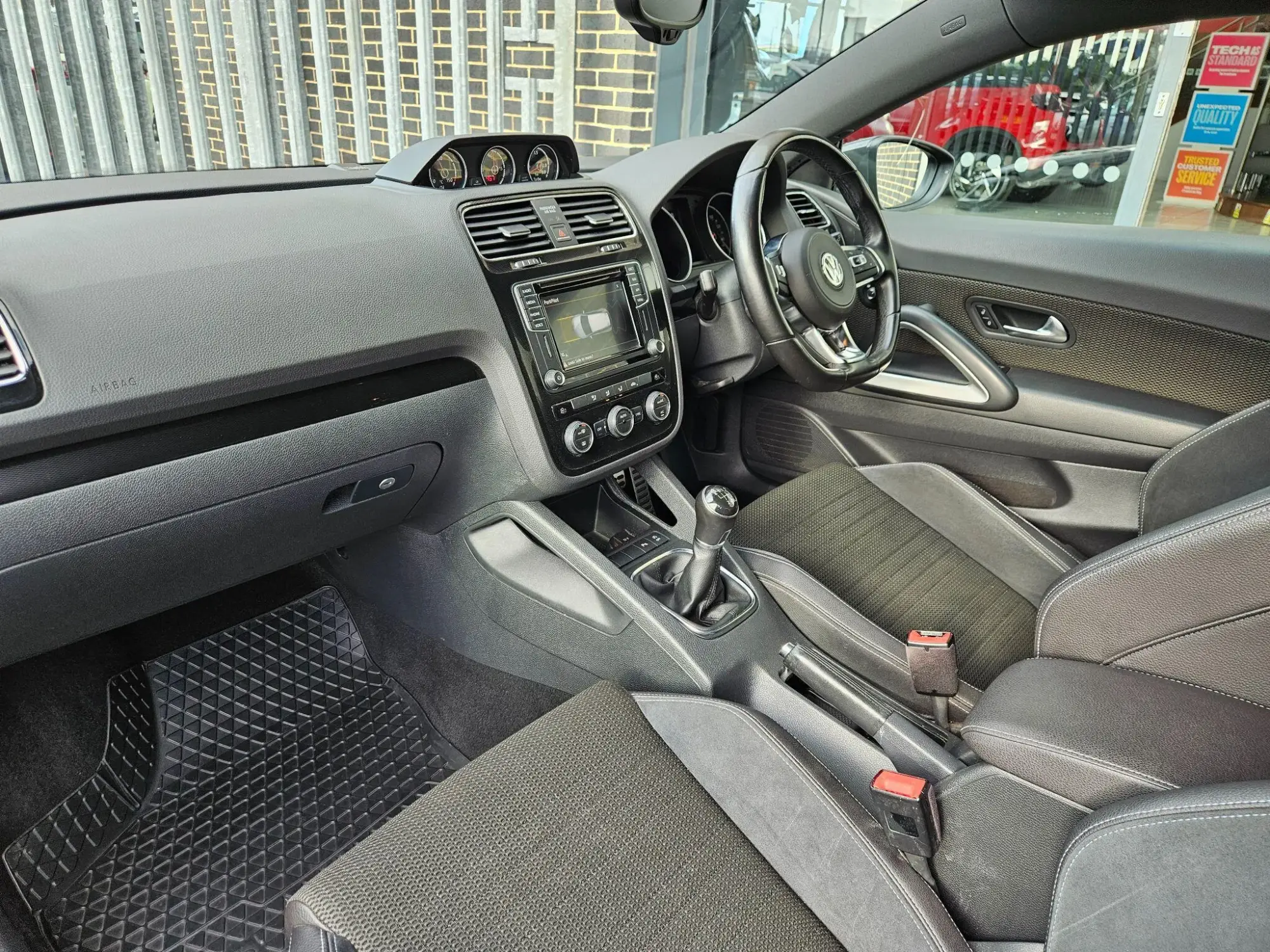 Volkswagen Scirocco Image 13 Volkswagen Scirocco Image 13