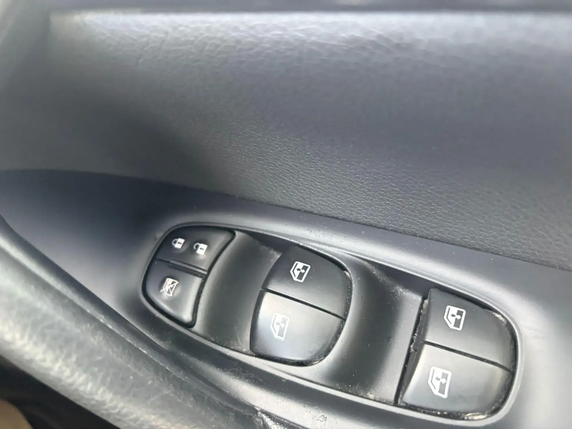 Nissan Qashqai Image 15 Nissan Qashqai Image 15