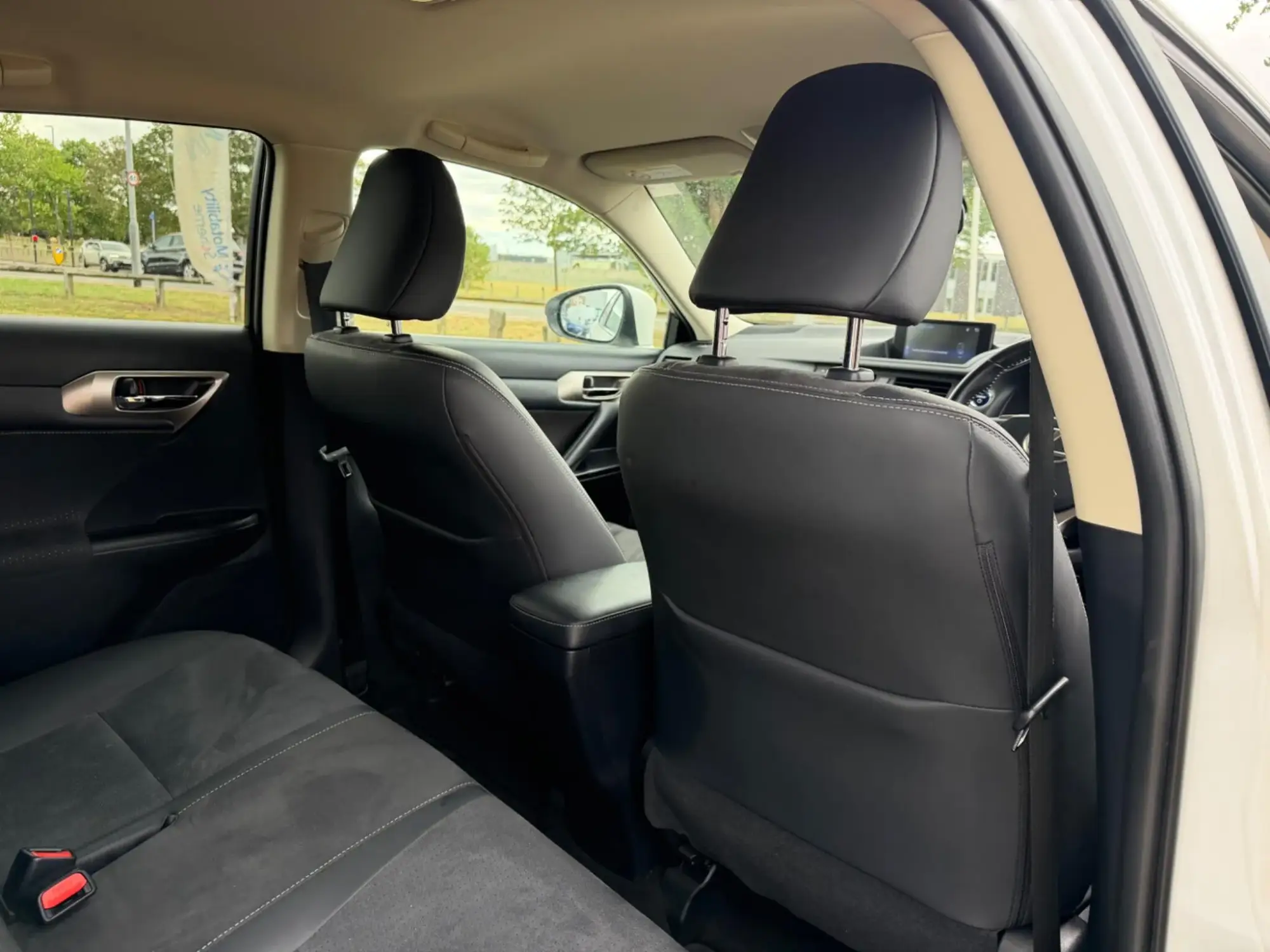 Lexus CT Image 15 Lexus CT Image 15