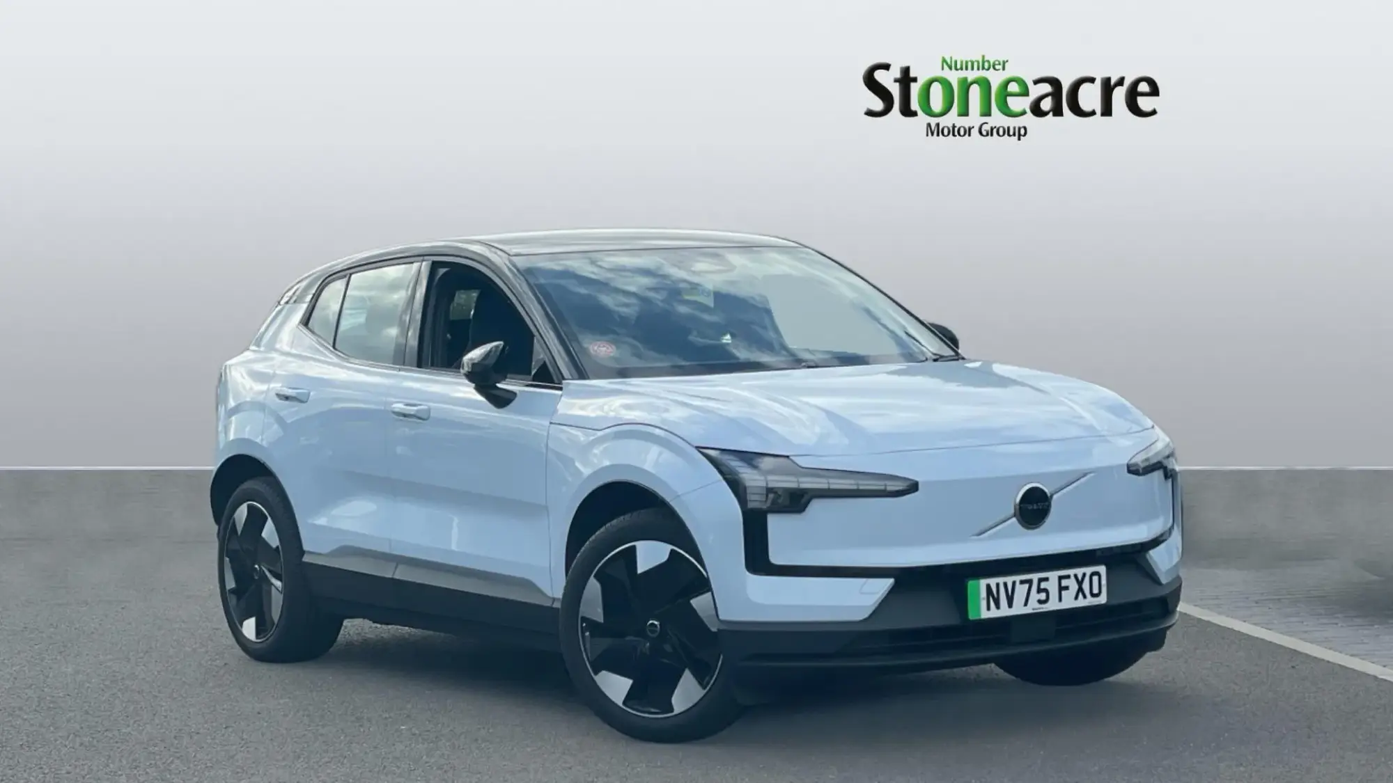 Volvo EX30 200kW SM Extended Range Plus 69kWh 5dr Auto NV75FXO Image 1 Volvo EX30 200kW SM Extended Range Plus 69kWh 5dr Auto NV75FXO Image 1