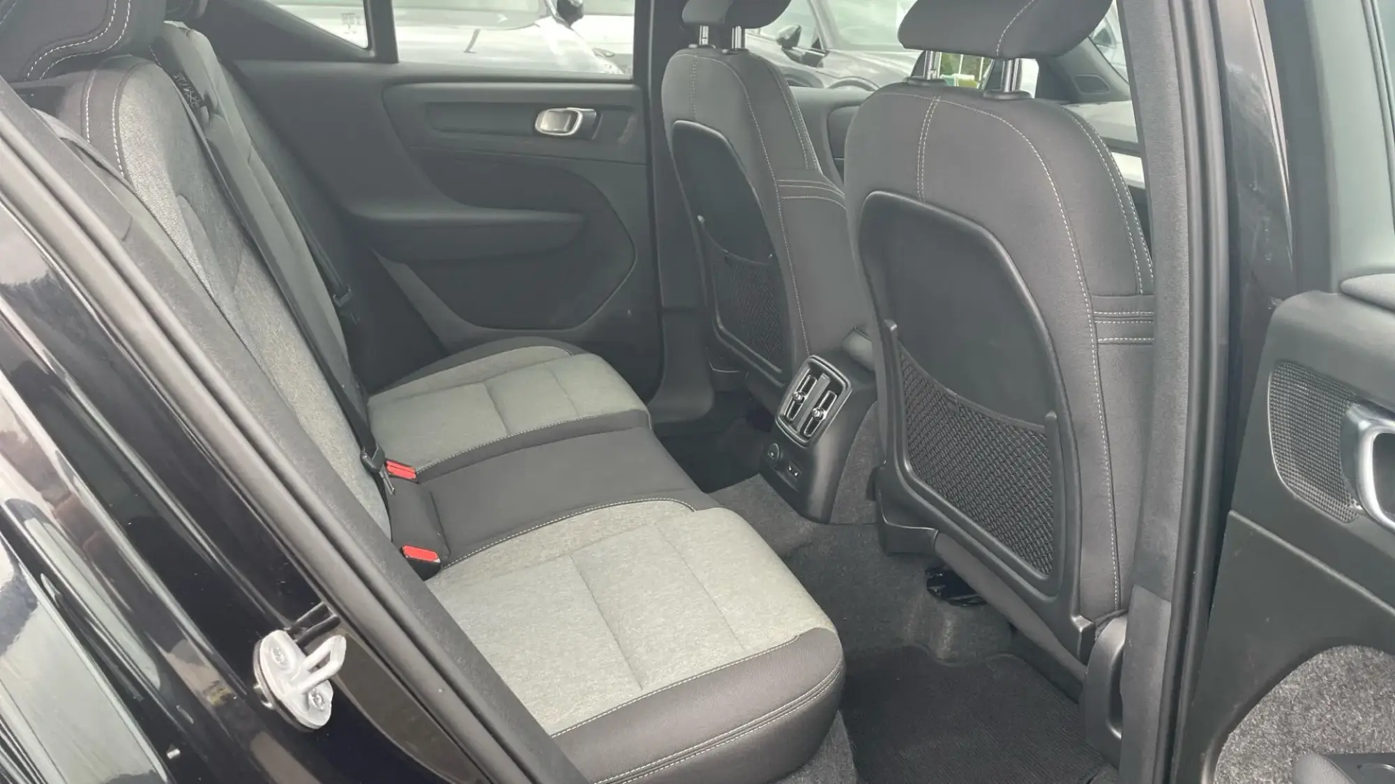 Volvo XC40 Image 6 Volvo XC40 Image 6