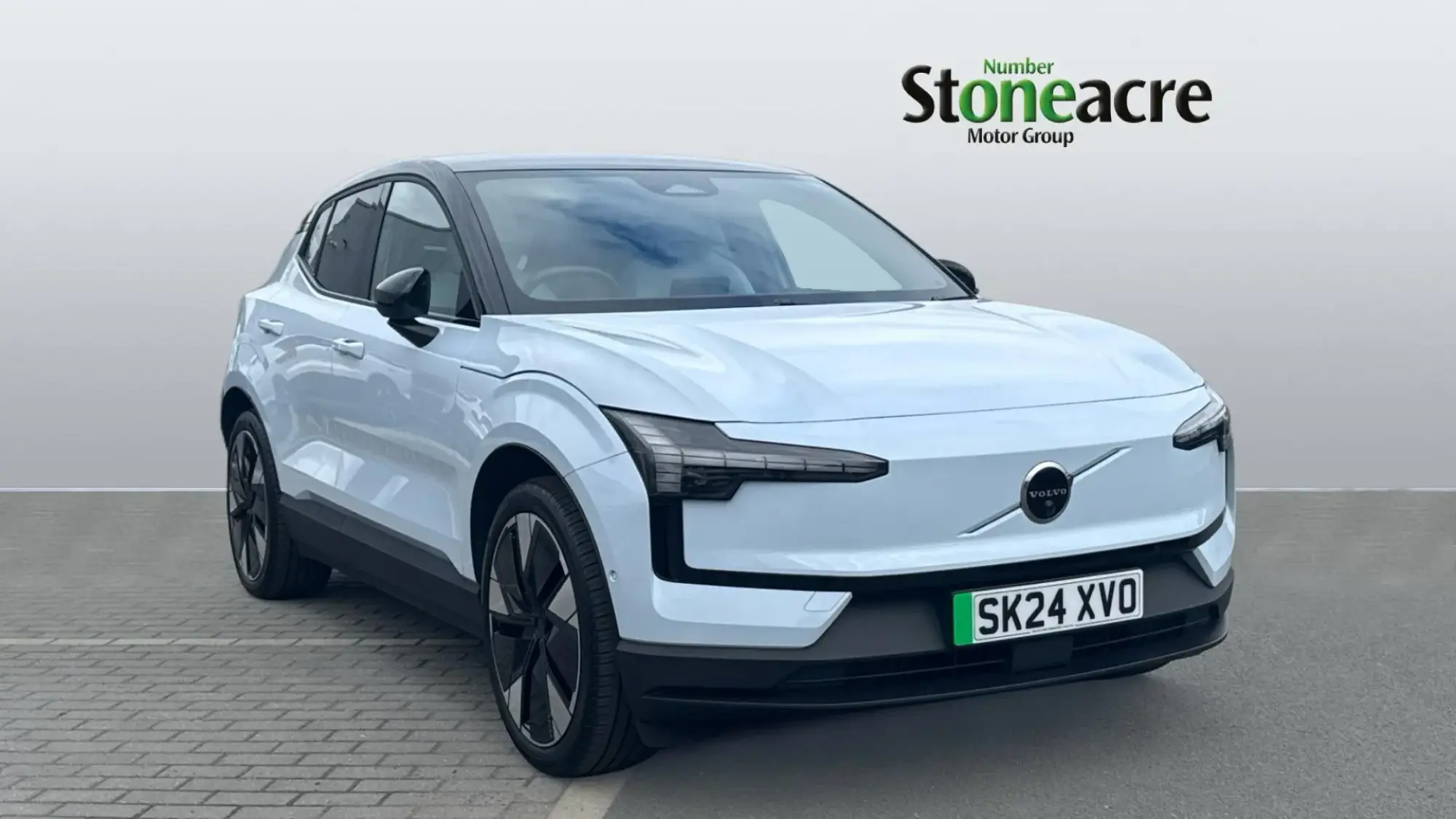 Volvo EX30 Single Motor Extended Range 69kWh Ultra Auto 5dr SK24XVO Image 1 Volvo EX30 Single Motor Extended Range 69kWh Ultra Auto 5dr SK24XVO Image 1