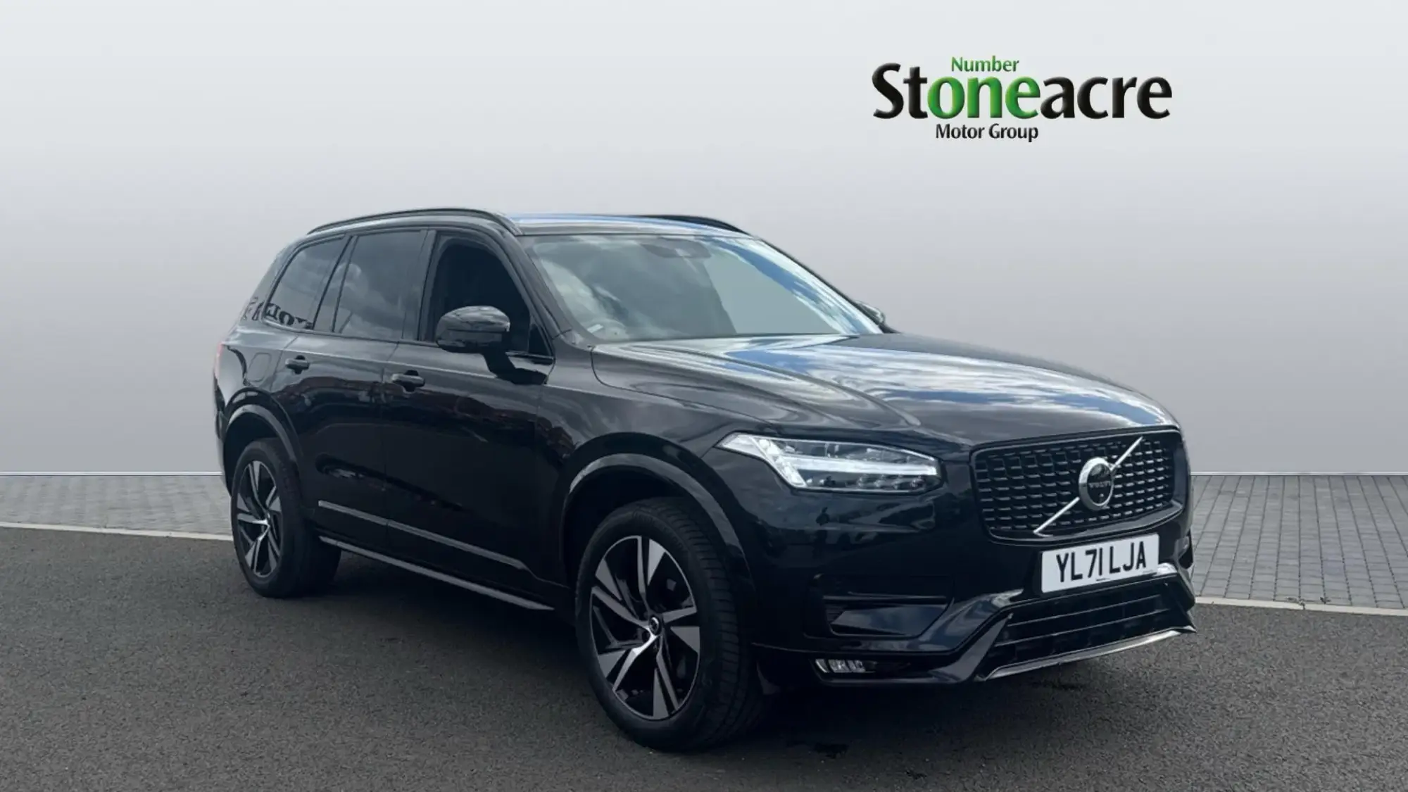 Volvo XC90 2.0 B5D [235] R DESIGN 5dr AWD Geartronic YL71LJA Image 1