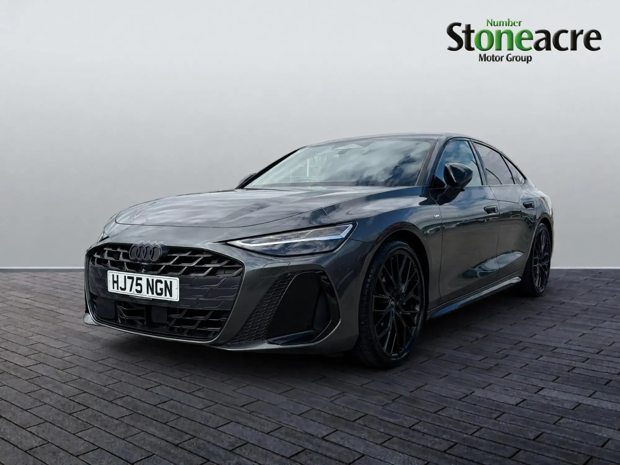Audi A6 Saloon 2.0 TDI Launch Edition S Tronic quattro Euro 6 (s/s) 4dr HJ75NGN Image 3 Audi A6 Saloon 2.0 TDI Launch Edition S Tronic quattro Euro 6 (s/s) 4dr HJ75NGN Image 3