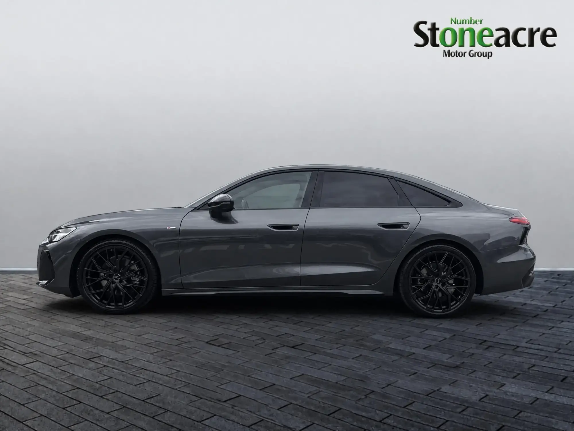 Audi A6 Saloon Image 5 Audi A6 Saloon Image 5