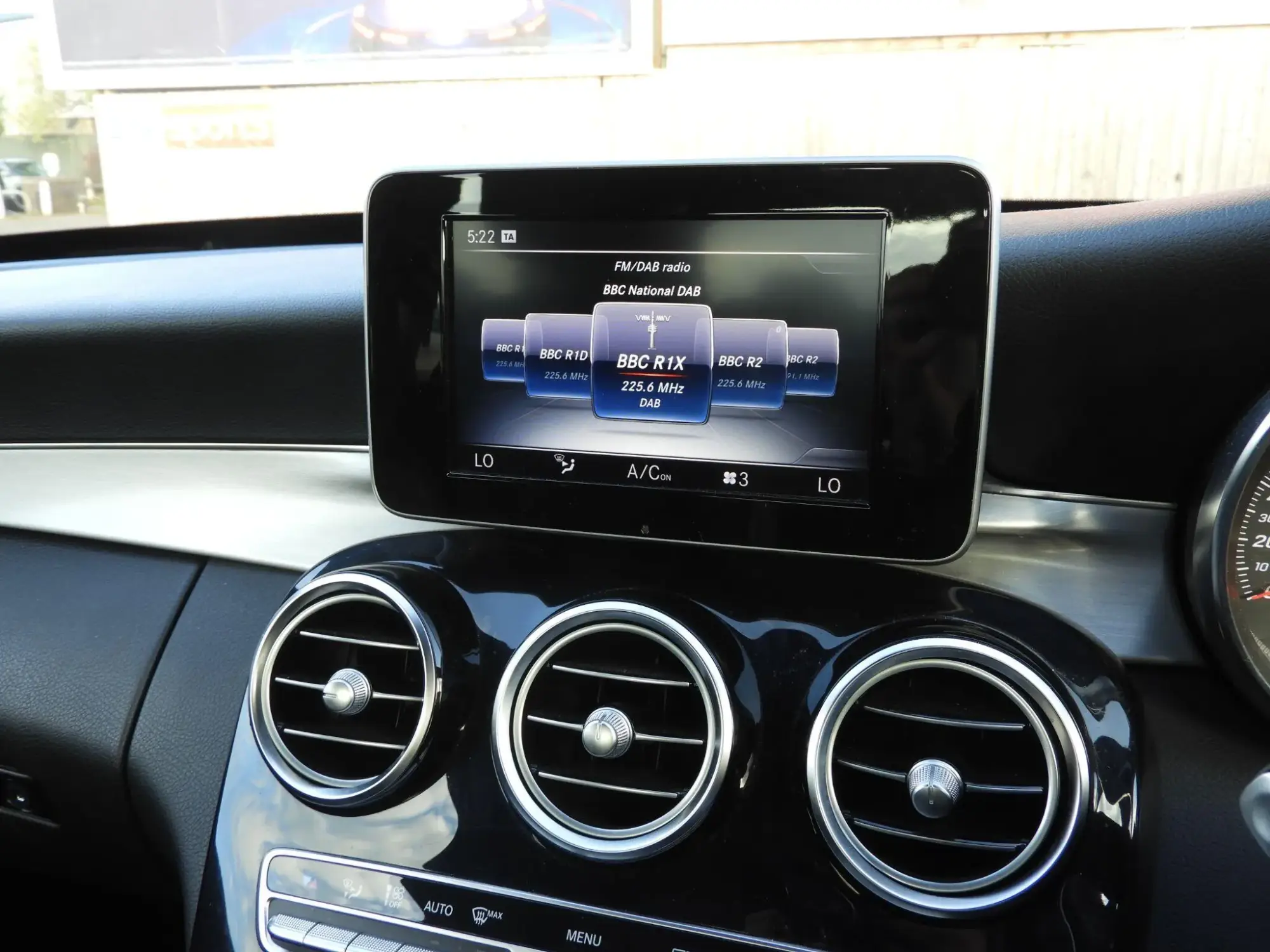 Mercedes-Benz C-Class Image 22 Mercedes-Benz C-Class Image 22