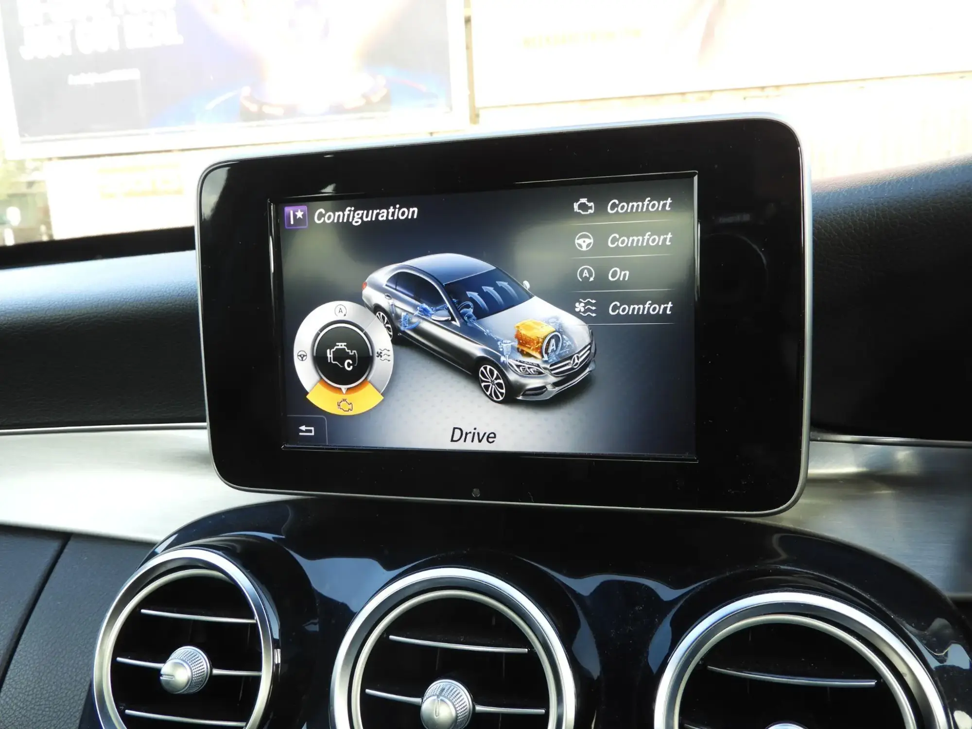 Mercedes-Benz C-Class Image 27 Mercedes-Benz C-Class Image 27