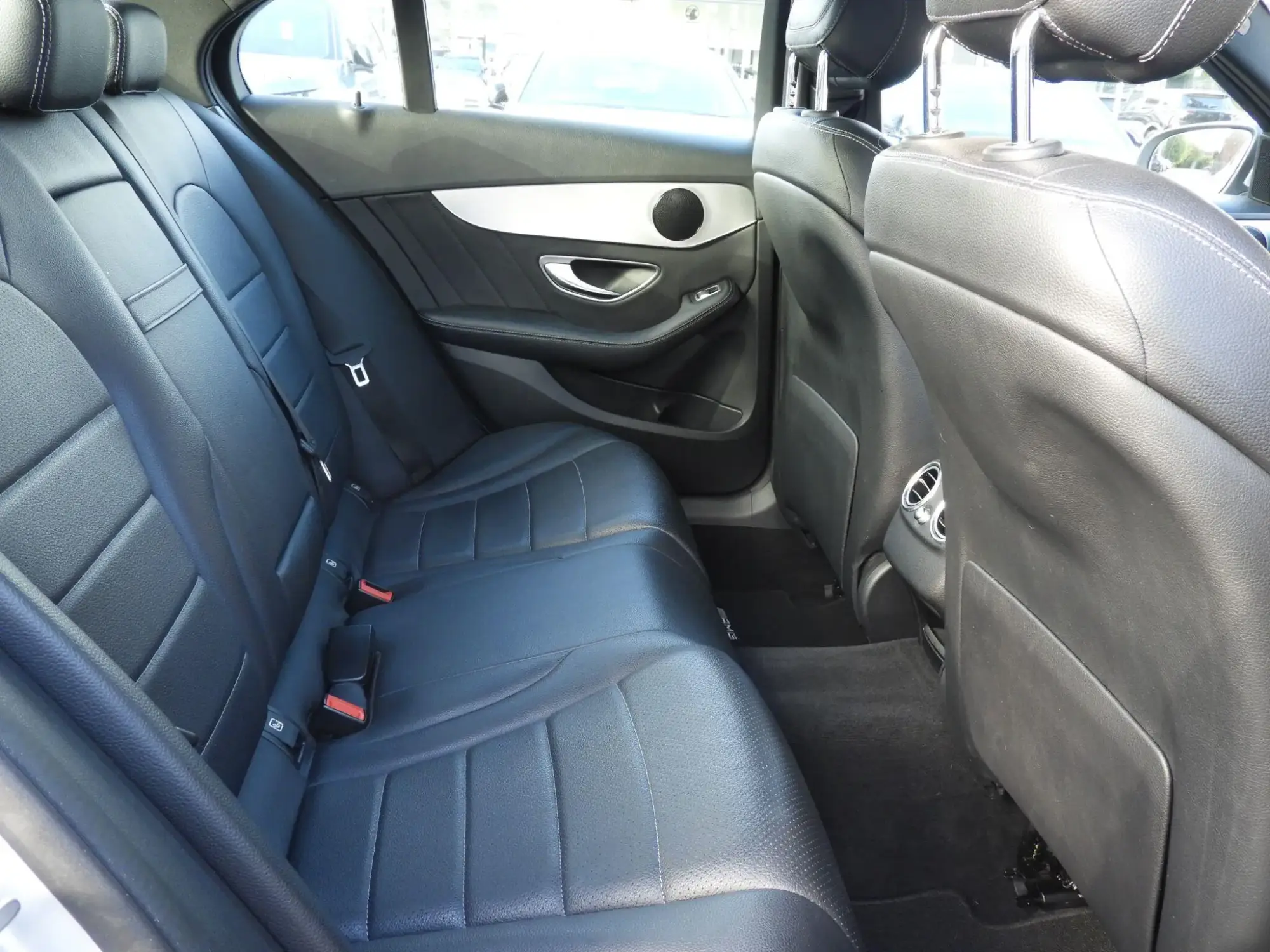 Mercedes-Benz C-Class Image 34 Mercedes-Benz C-Class Image 34
