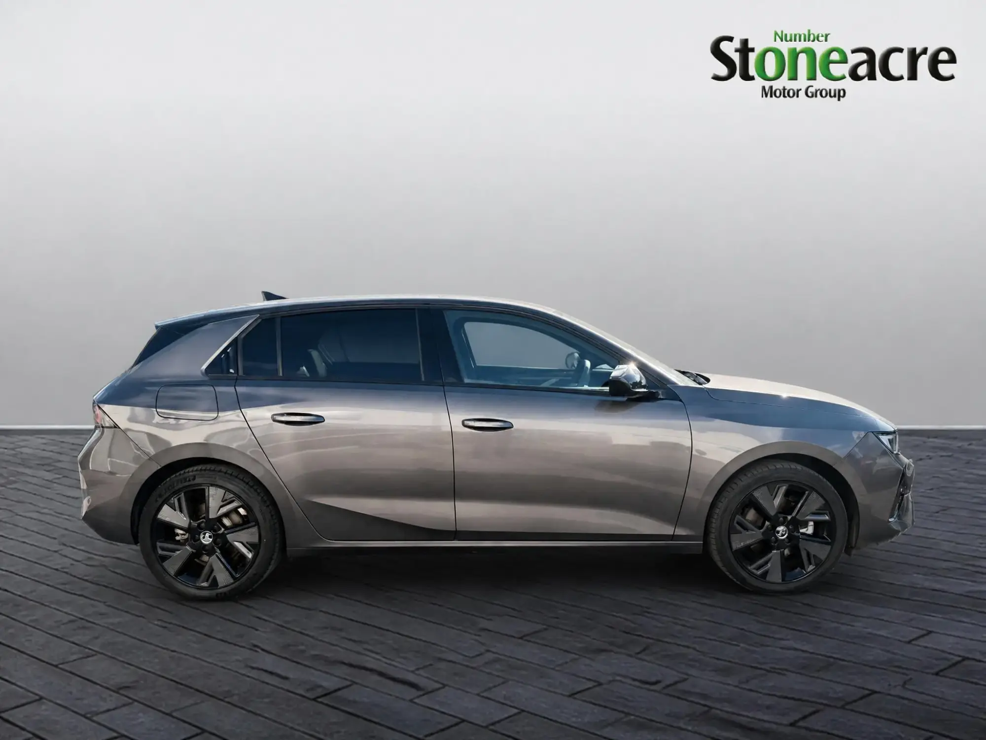 Vauxhall Astra Electric Image 2