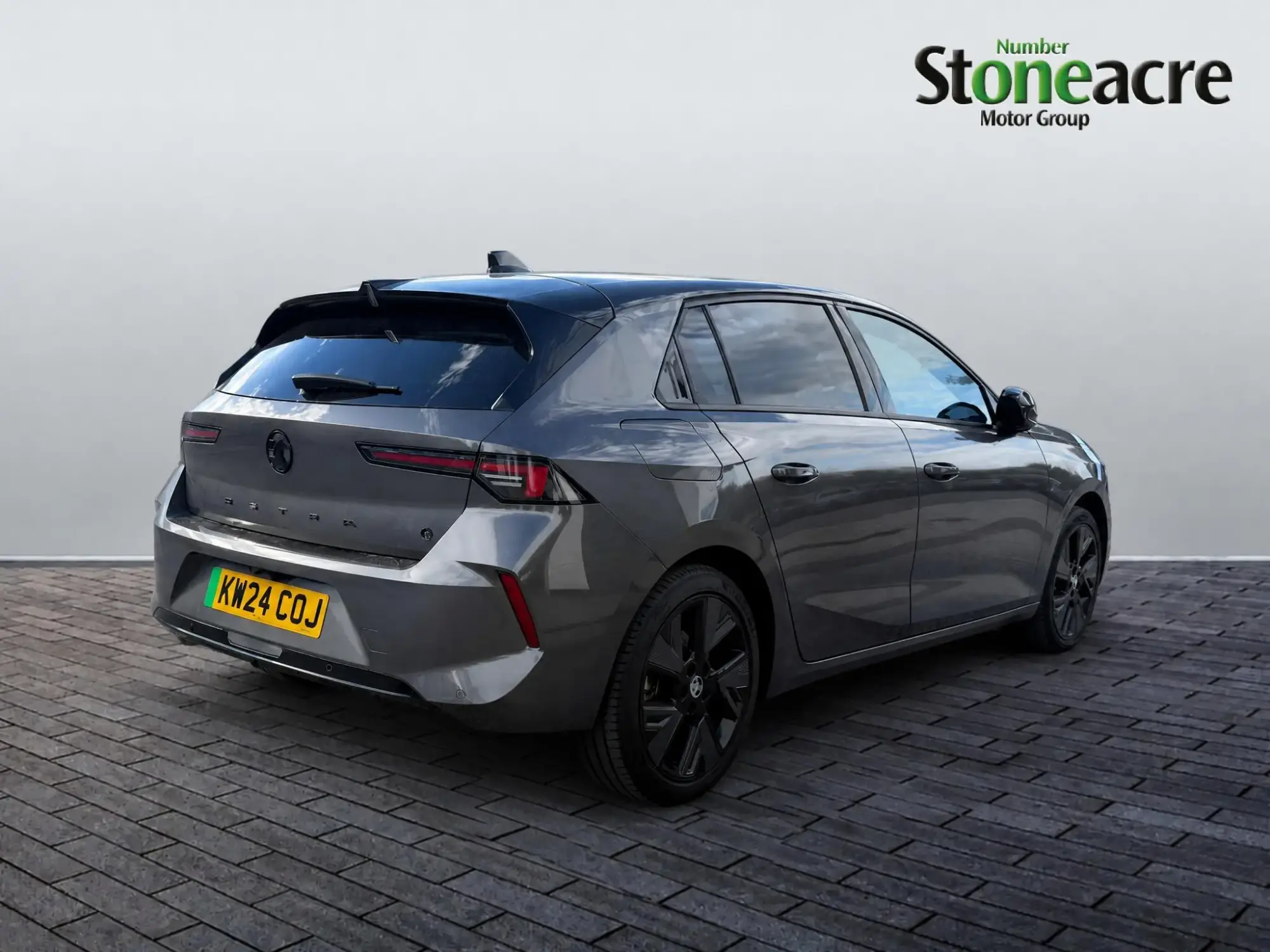 Vauxhall Astra Electric Image 3
