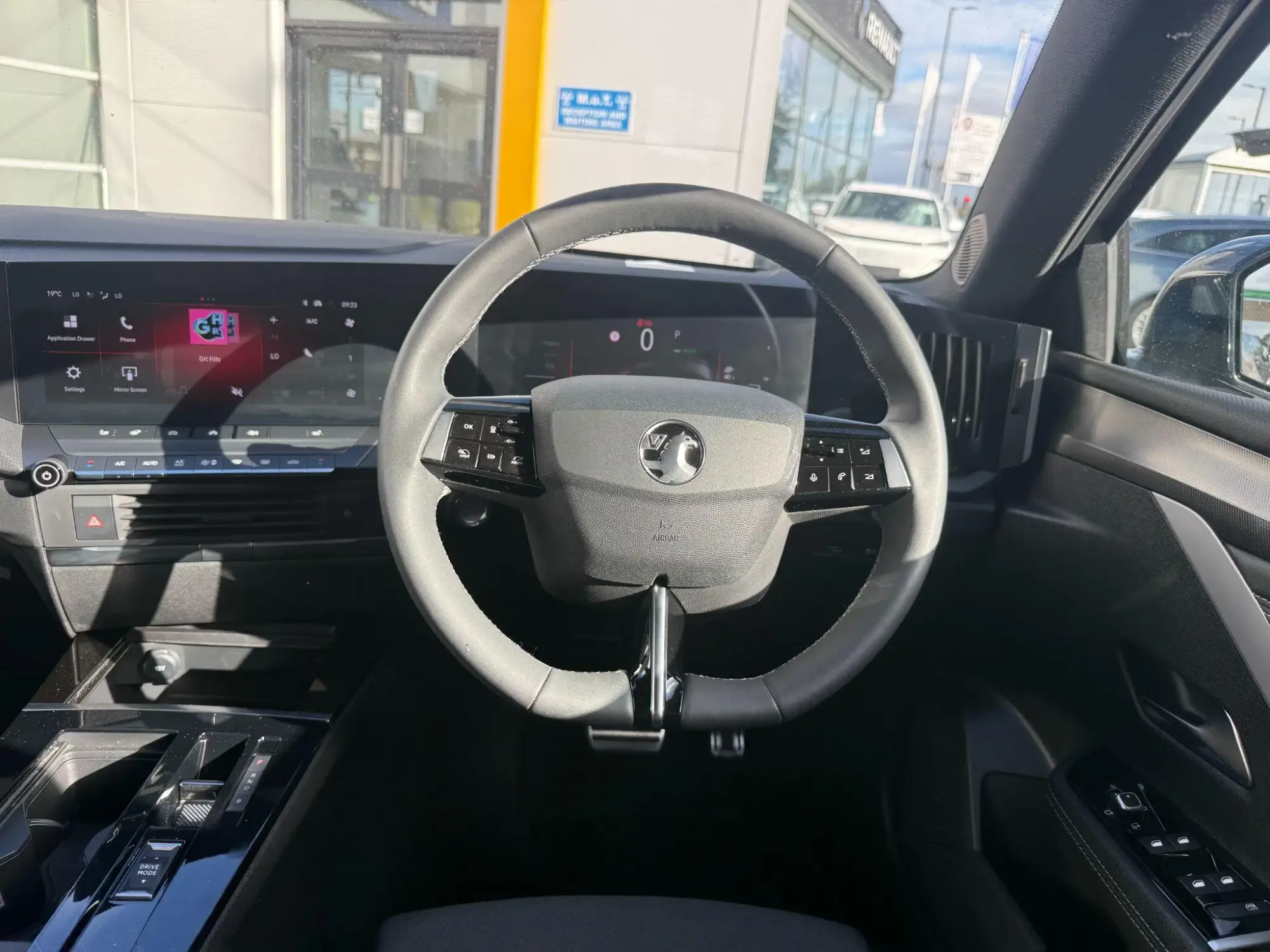 Vauxhall Astra Electric Image 32