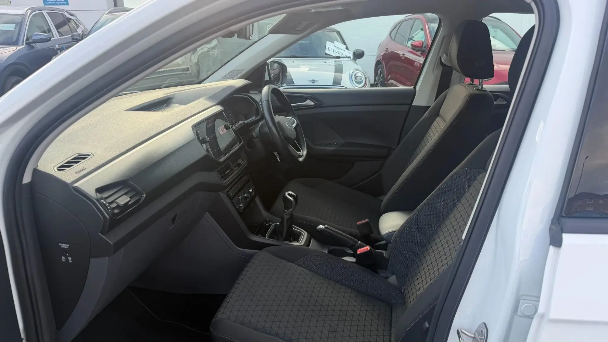 Volkswagen T-Cross Image 19