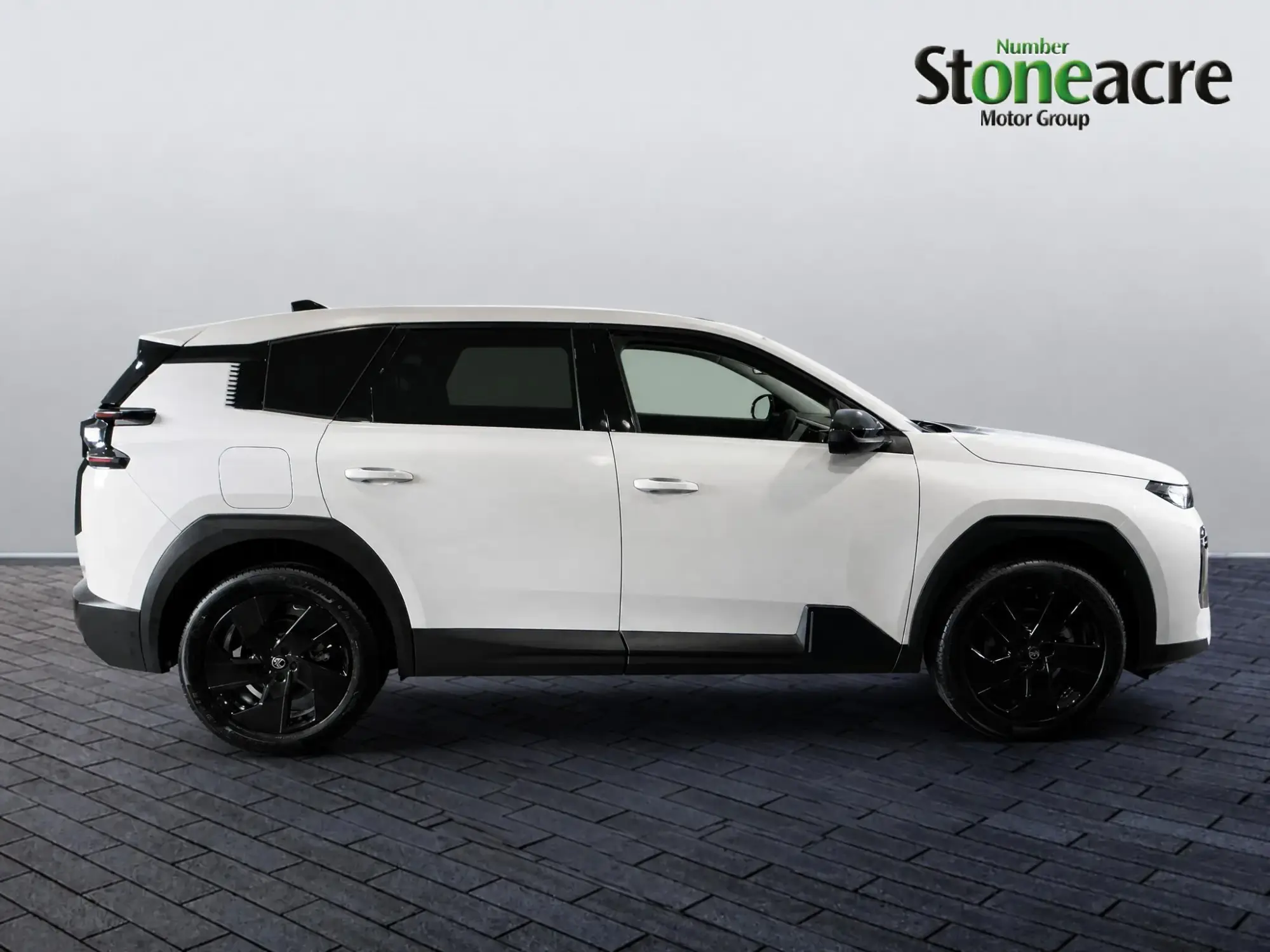 Citroen C5 Aircross 1.2 MAX e-DSC Euro 6 (s/s) 5dr YM26XEG Image 3 Citroen C5 Aircross 1.2 MAX e-DSC Euro 6 (s/s) 5dr YM26XEG Image 3