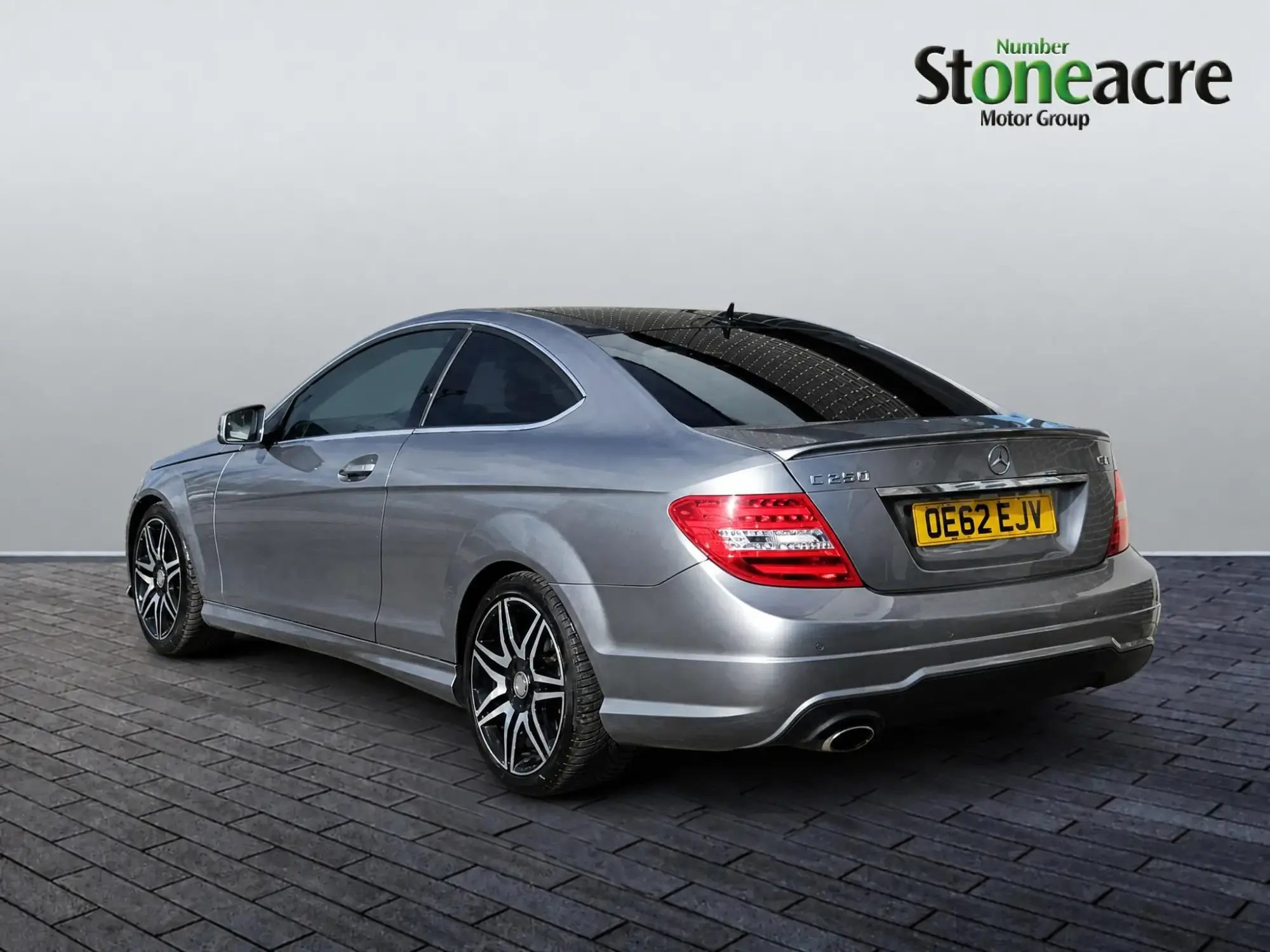 Mercedes-Benz C-Class Image 5