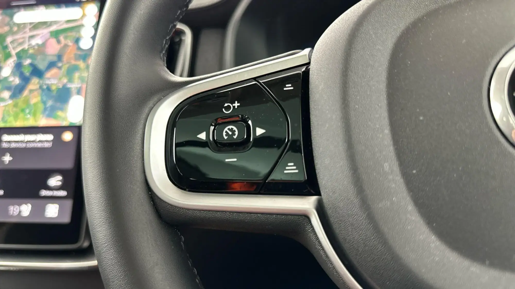 Volvo XC90 Plug-In Hybrid Image 10 Volvo XC90 Plug-In Hybrid Image 10