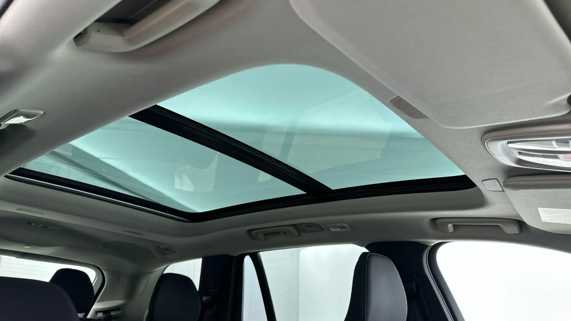 Volvo XC90 Plug-In Hybrid Image 19 Volvo XC90 Plug-In Hybrid Image 19