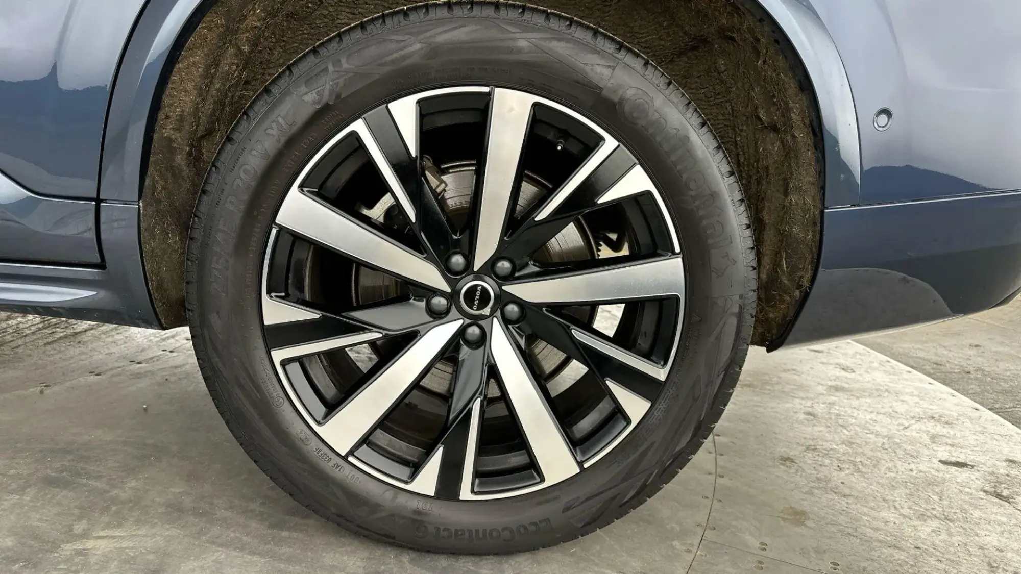 Volvo XC90 Plug-In Hybrid Image 4 Volvo XC90 Plug-In Hybrid Image 4