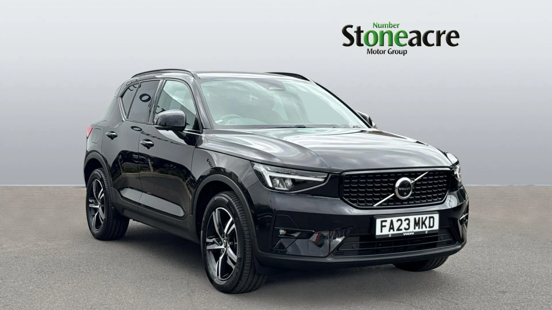 2023 Volvo XC40