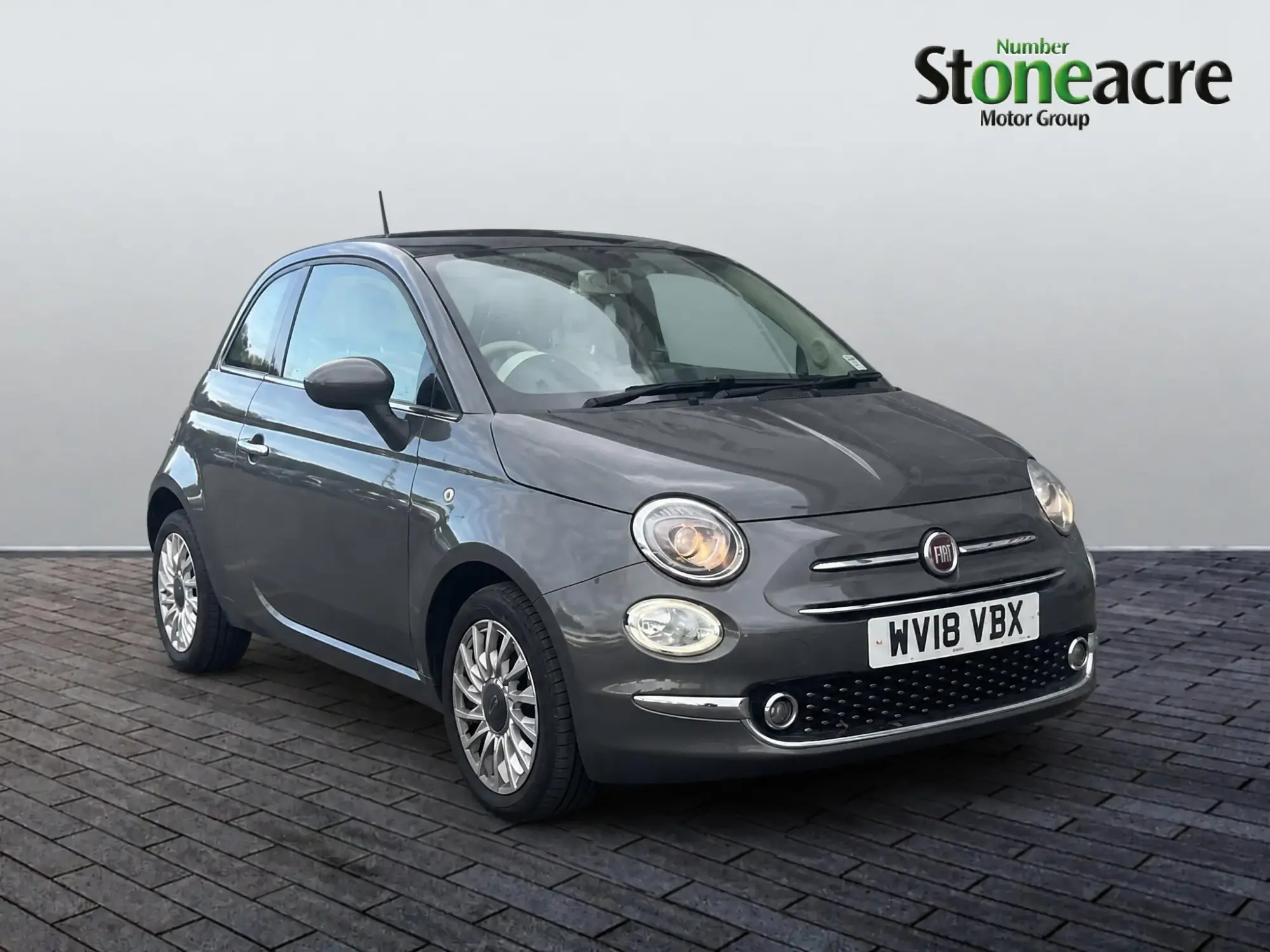 Fiat 500 1.2 Lounge 3dr WV18VBX Image 1
