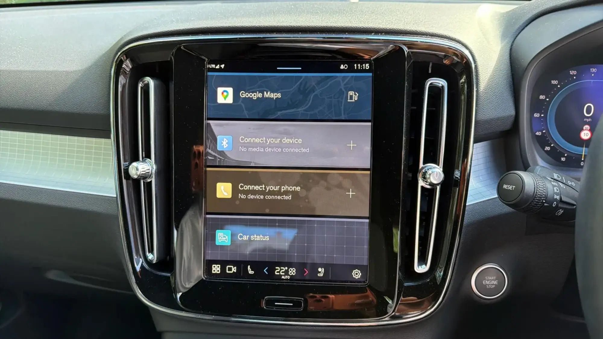 Volvo XC40 Image 12