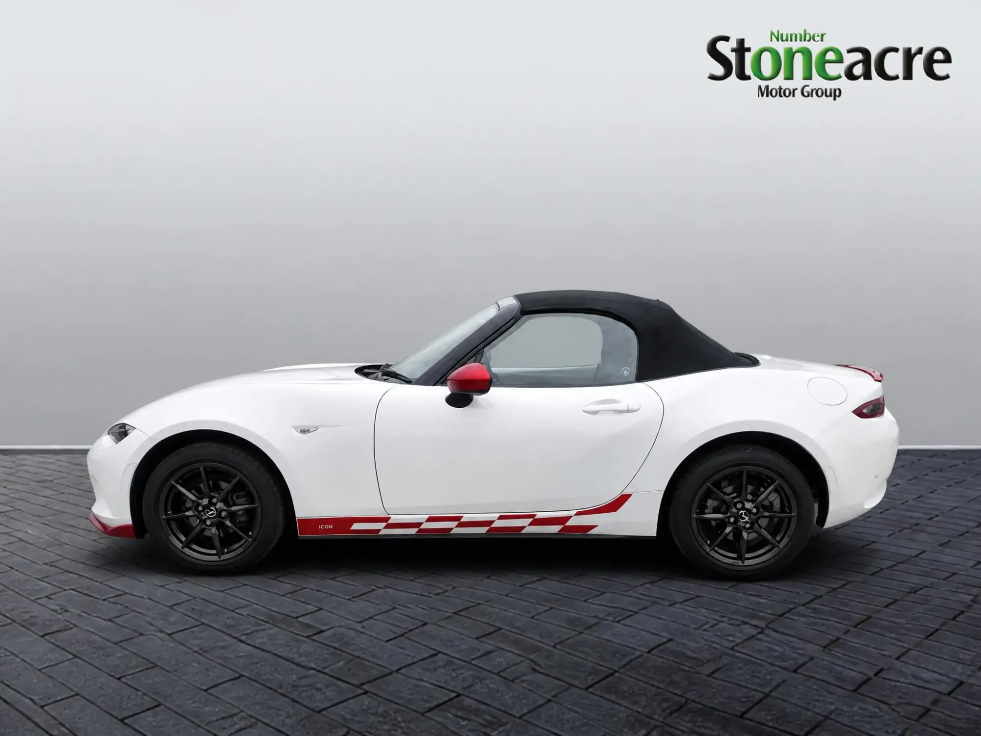 Mazda MX-5 Image 10