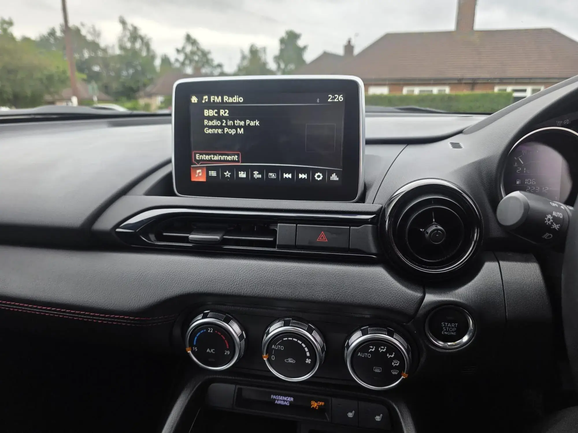 Mazda MX-5 Image 21