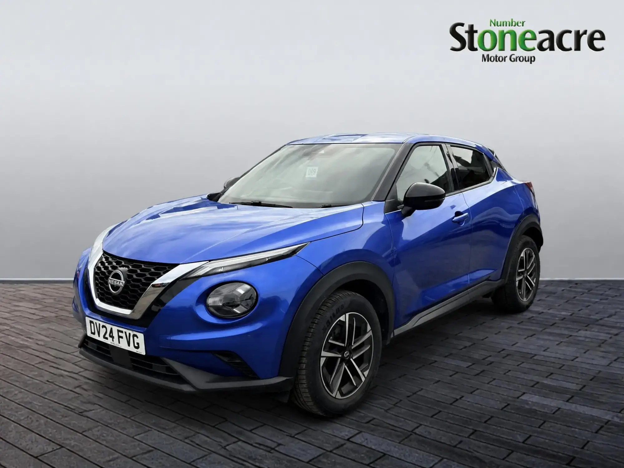 Nissan Juke 1.0 DIG-T N-Connecta DCT Auto Euro 6 (s/s) 5dr DV24FVG Image 3