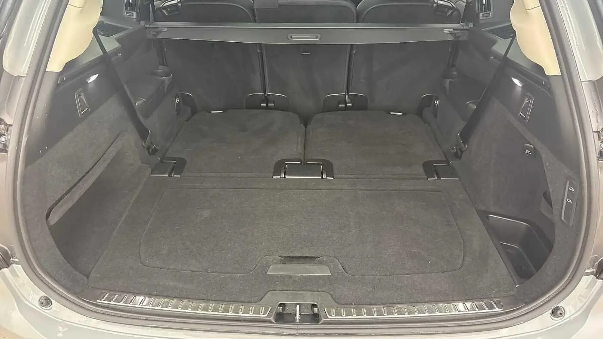 Volvo XC90 Image 13 Volvo XC90 Image 13