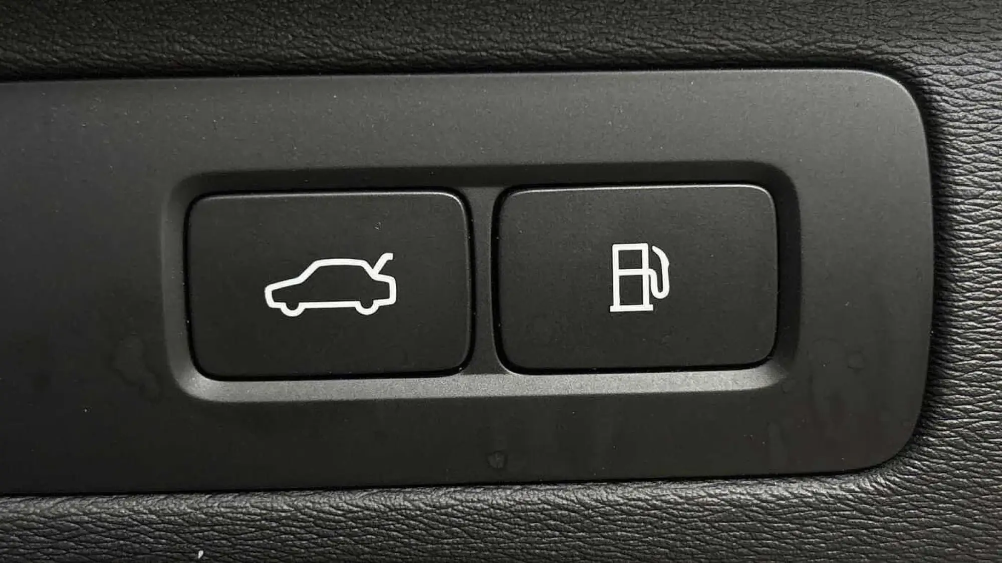 Volvo XC90 Plug-In Hybrid Image 30 Volvo XC90 Plug-In Hybrid Image 30