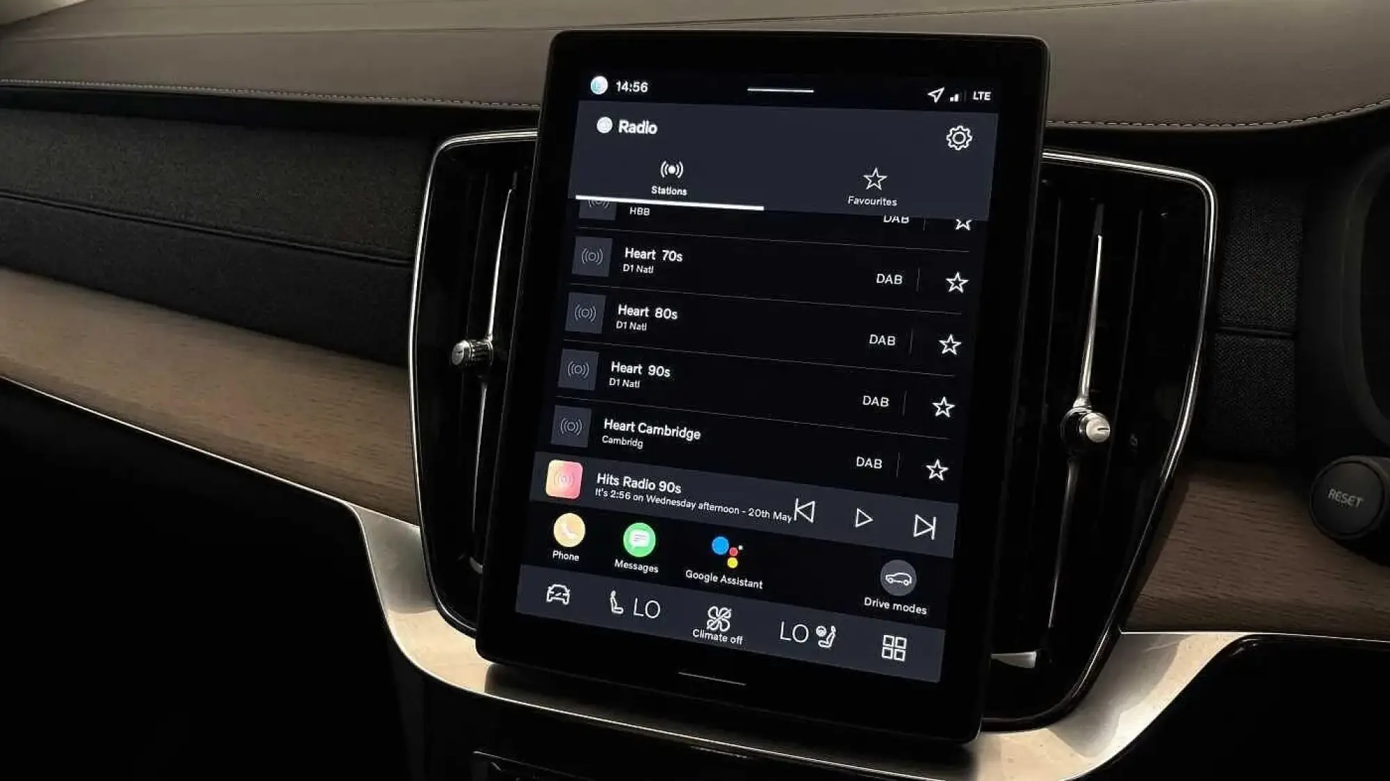 Volvo XC90 Plug-In Hybrid Image 37 Volvo XC90 Plug-In Hybrid Image 37