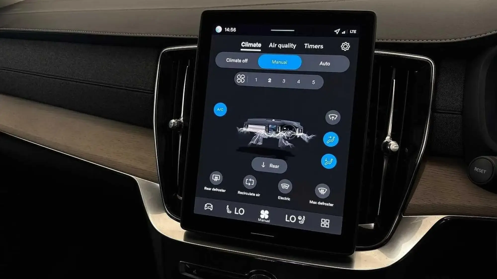 Volvo XC90 Plug-In Hybrid Image 39 Volvo XC90 Plug-In Hybrid Image 39