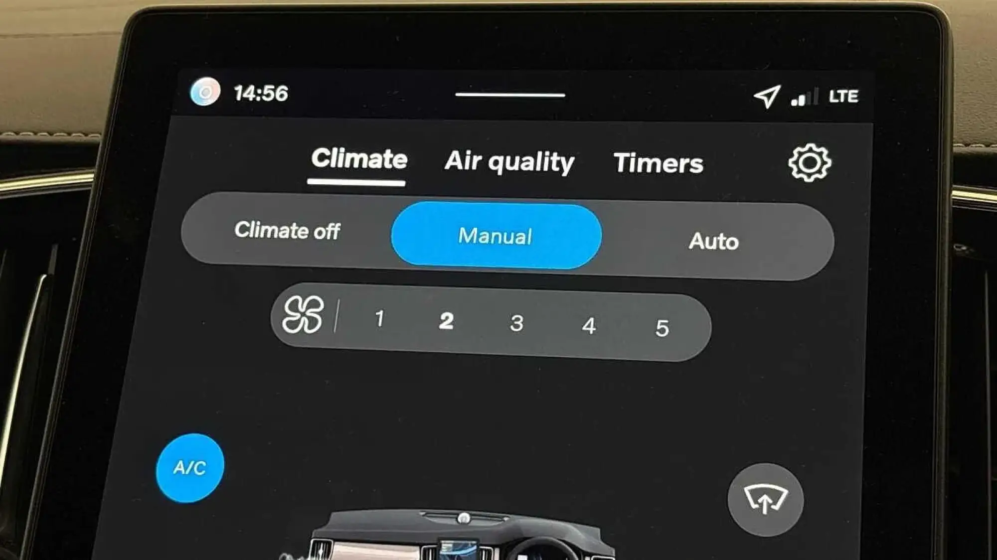 Volvo XC90 Plug-In Hybrid Image 40 Volvo XC90 Plug-In Hybrid Image 40