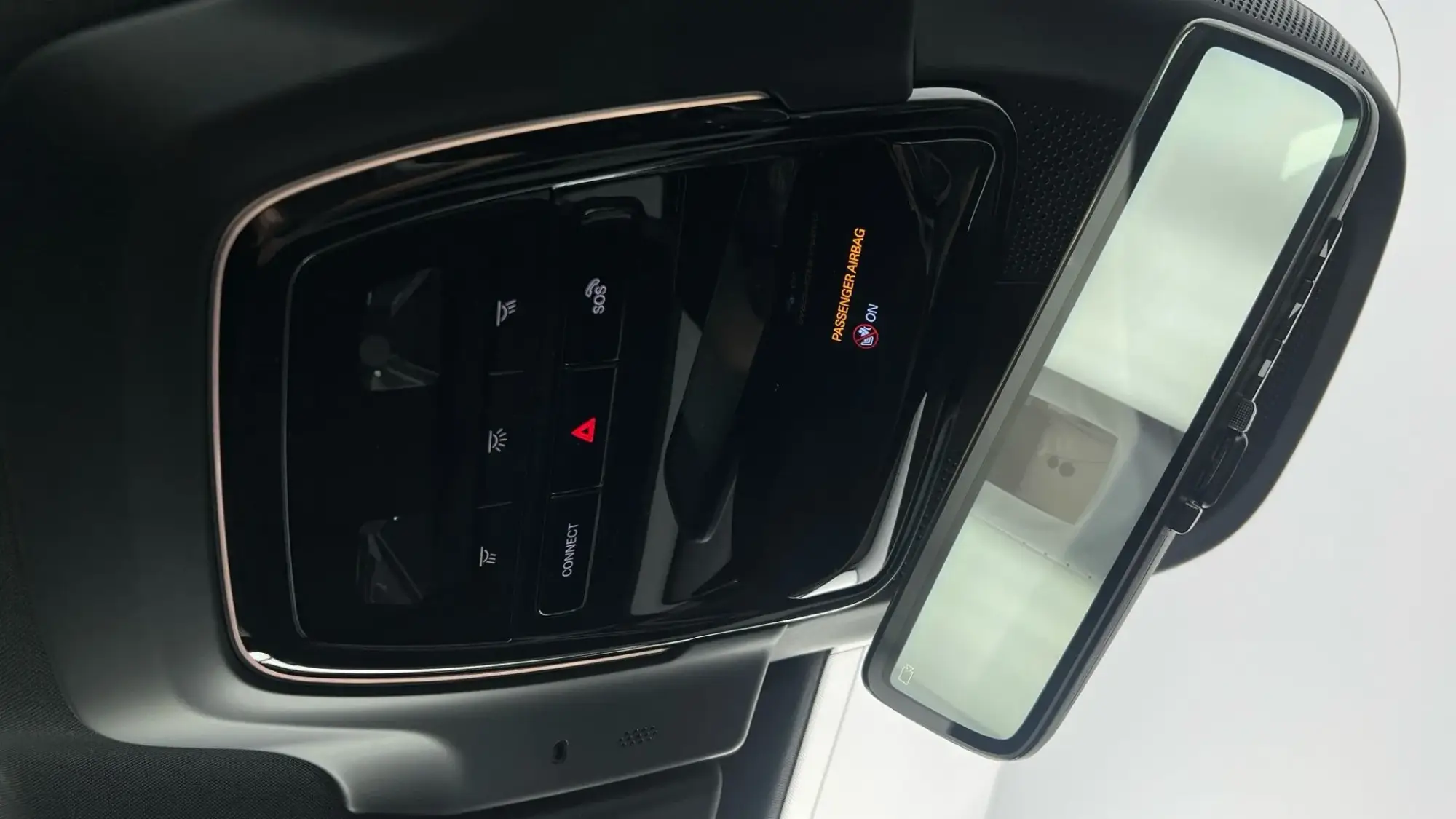 Polestar 4 Image 25
