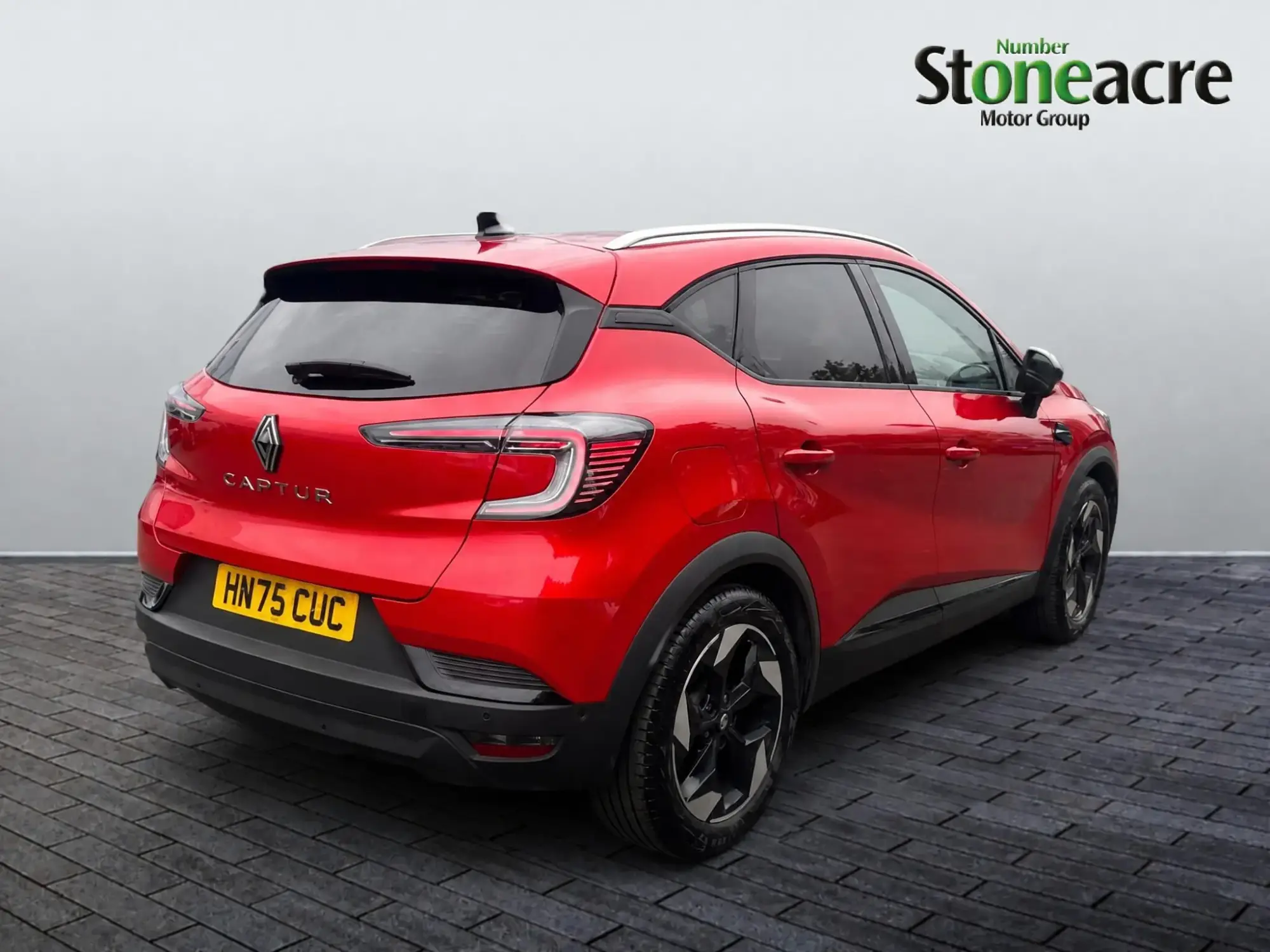 Renault Captur 1.0 TCe techno Euro 6 (s/s) 5dr HN75CUC Image 3 Renault Captur 1.0 TCe techno Euro 6 (s/s) 5dr HN75CUC Image 3