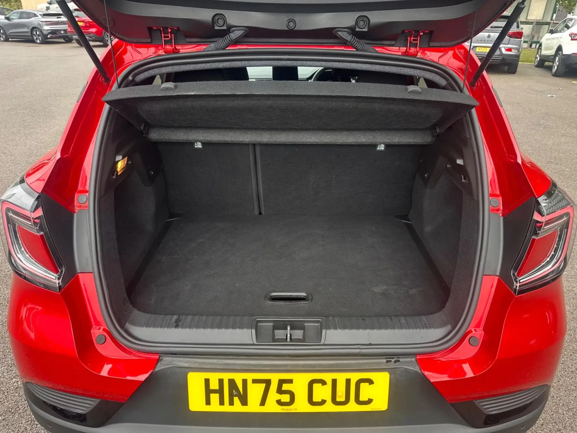 Renault Captur Image 10 Renault Captur Image 10