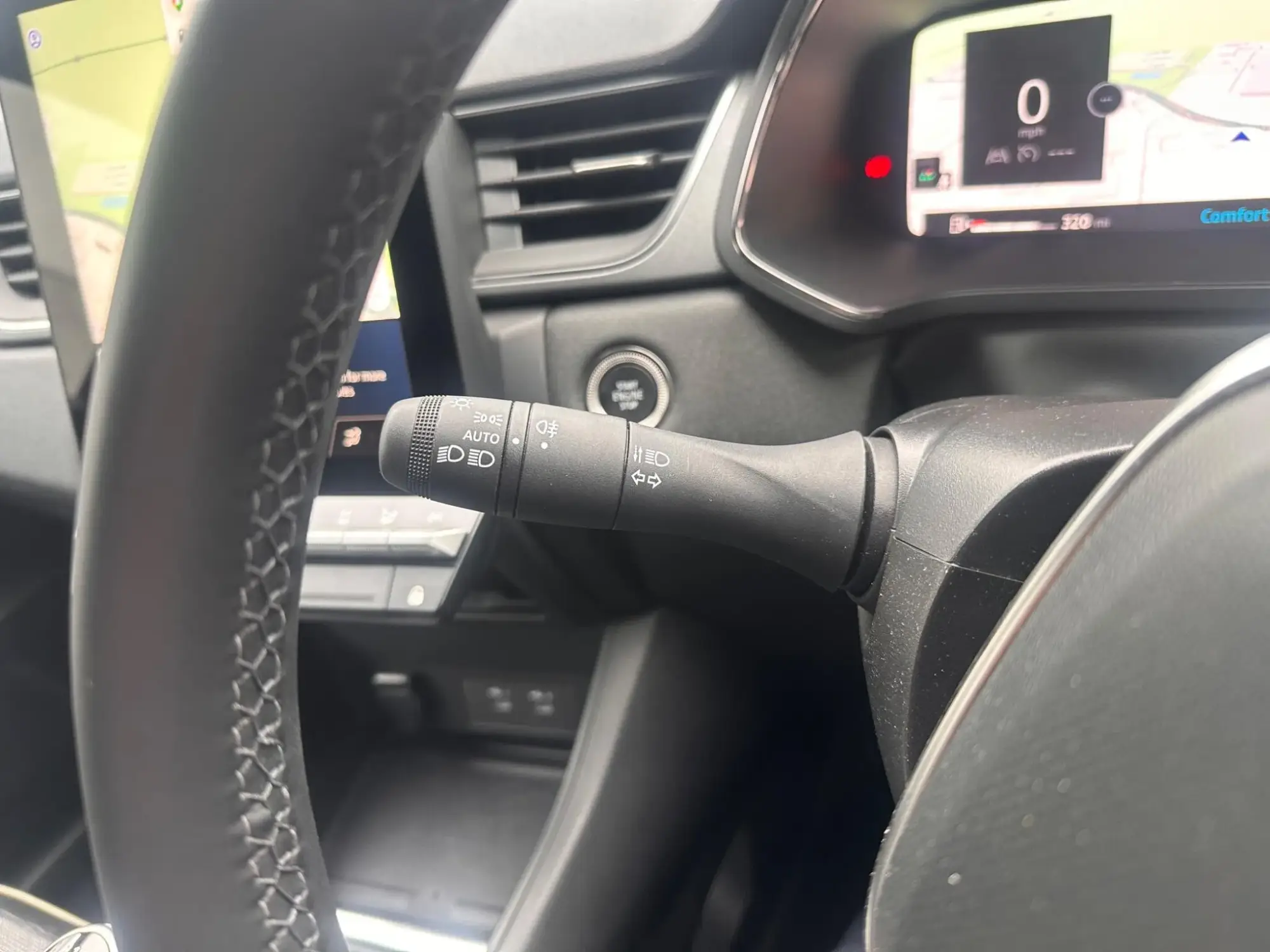 Renault Captur Image 23 Renault Captur Image 23