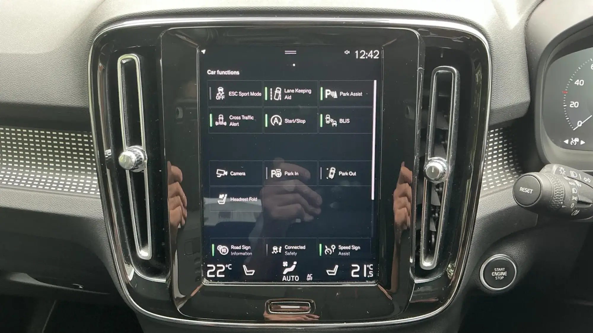 Volvo XC40 Image 17 Volvo XC40 Image 17