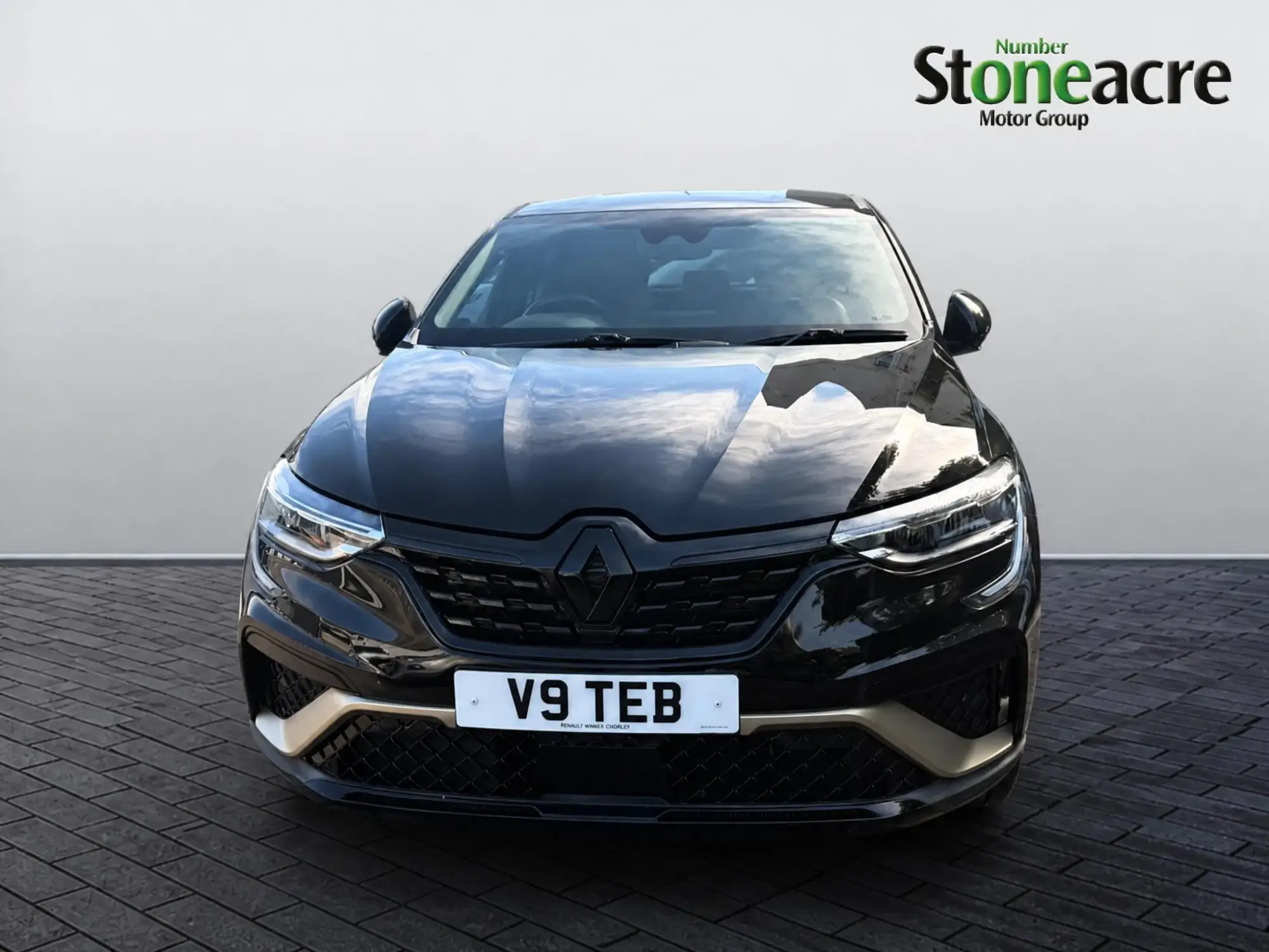 Renault Arkana E-Tech 1.6 E-Tech full hybrid 145 Engineered 5dr Auto V9TEB Image 2 Renault Arkana E-Tech 1.6 E-Tech full hybrid 145 Engineered 5dr Auto V9TEB Image 2
