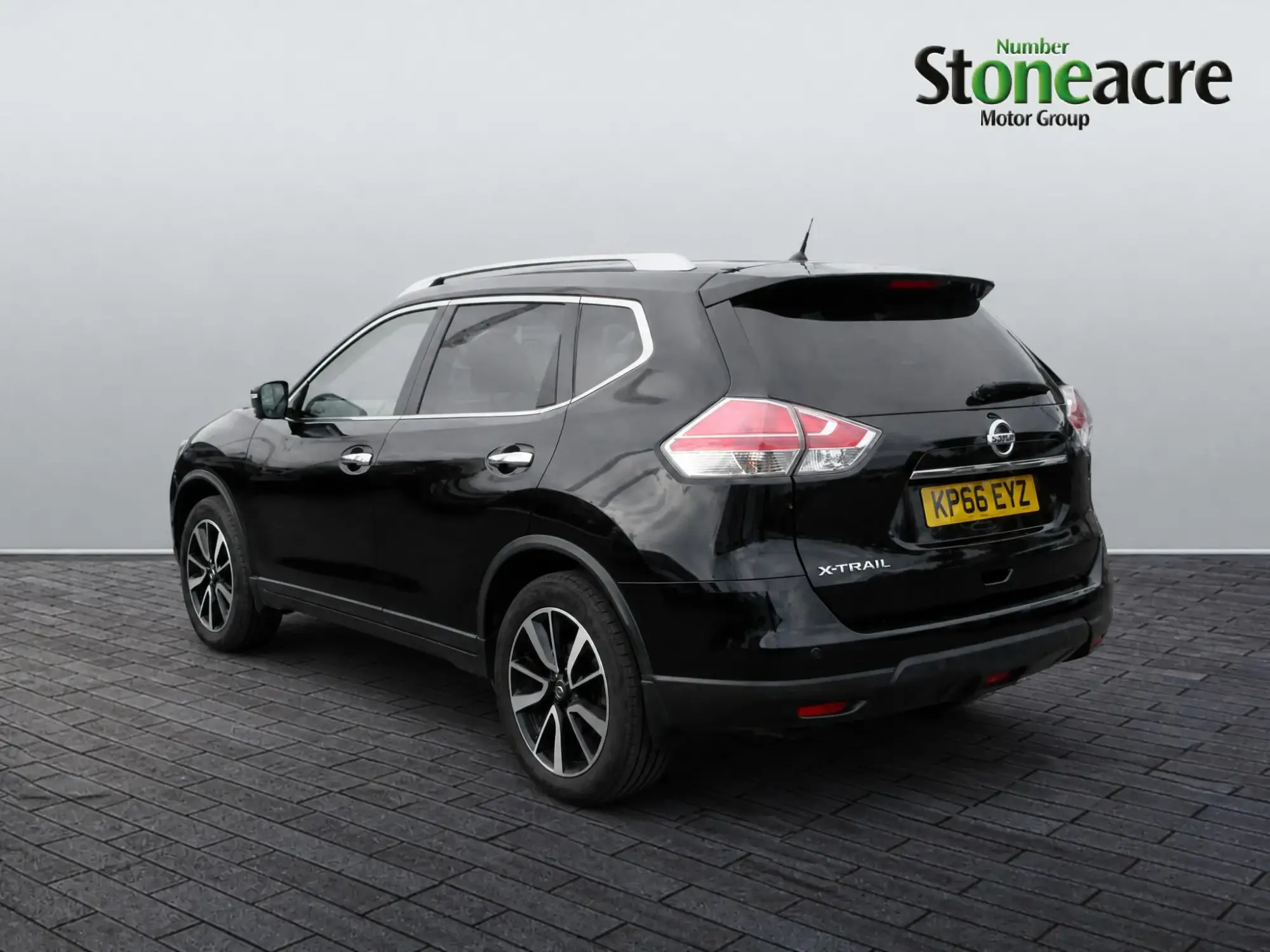 Nissan X-Trail Image 4 Nissan X-Trail Image 4