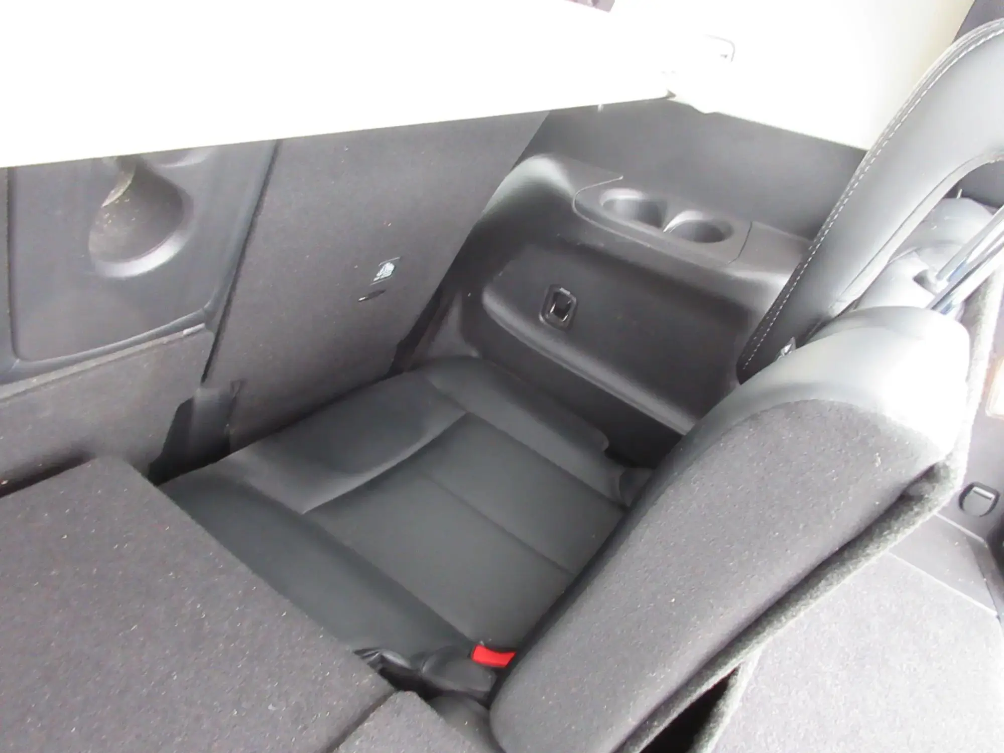 Nissan X-Trail Image 23 Nissan X-Trail Image 23