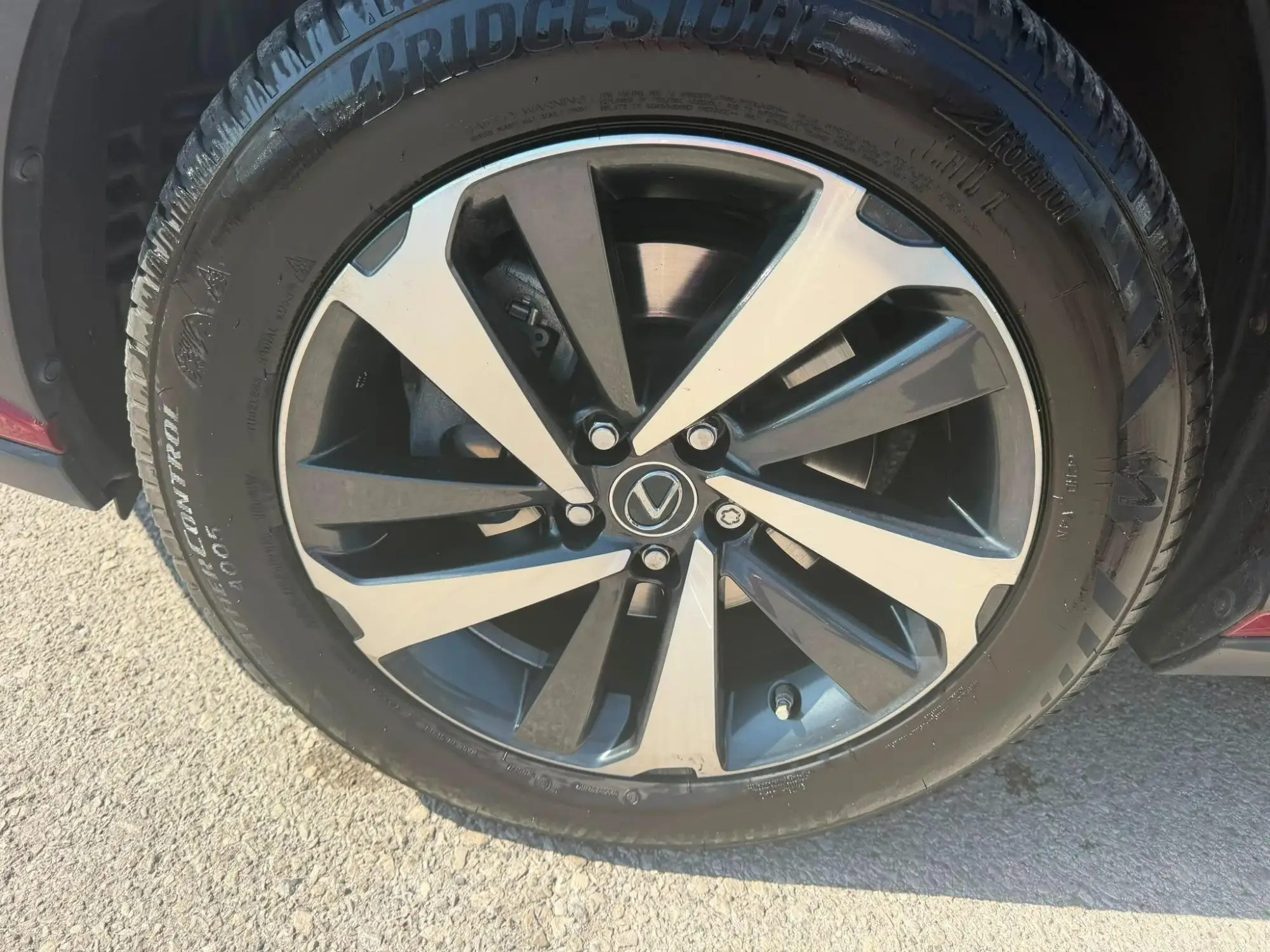 Lexus NX Self-Charging Hybrid Image 12 Lexus NX Self-Charging Hybrid Image 12