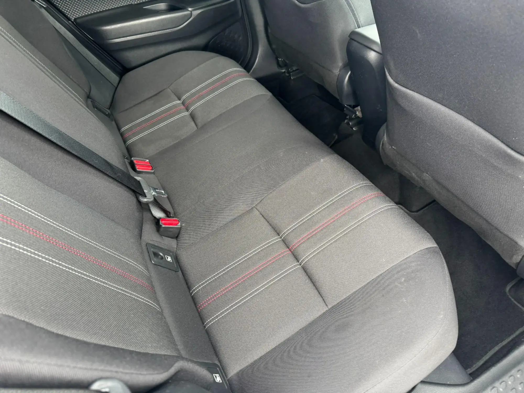 Toyota C-HR Self-Charging Hybrid Image 12 Toyota C-HR Self-Charging Hybrid Image 12