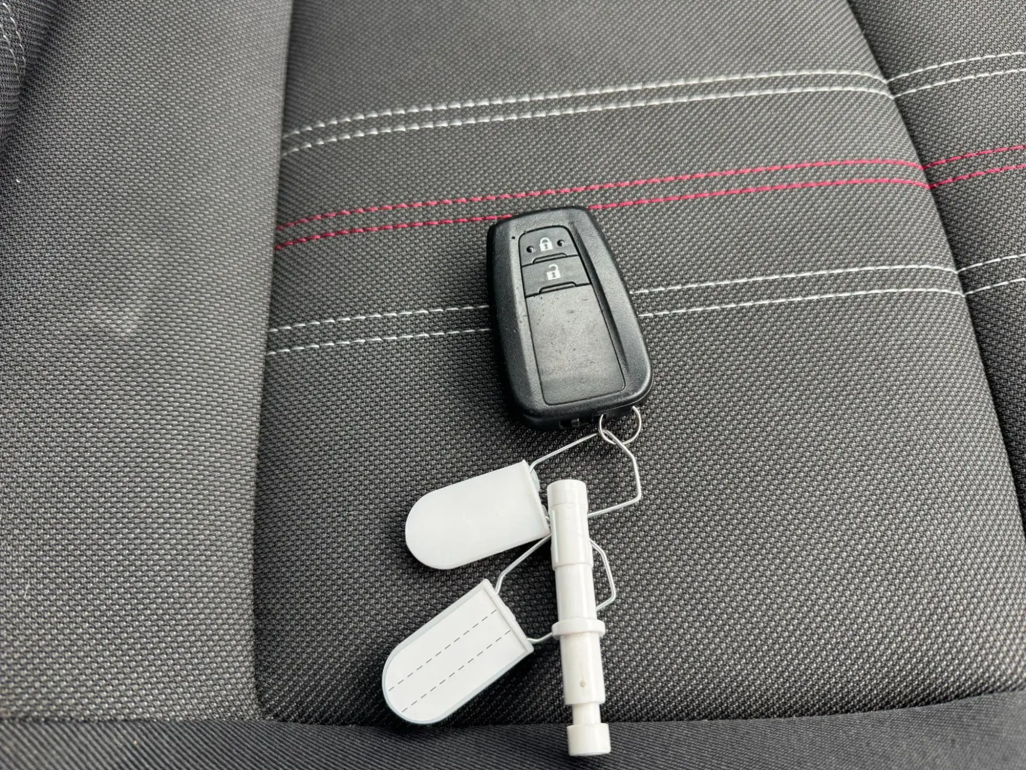 Toyota C-HR Self-Charging Hybrid Image 19 Toyota C-HR Self-Charging Hybrid Image 19