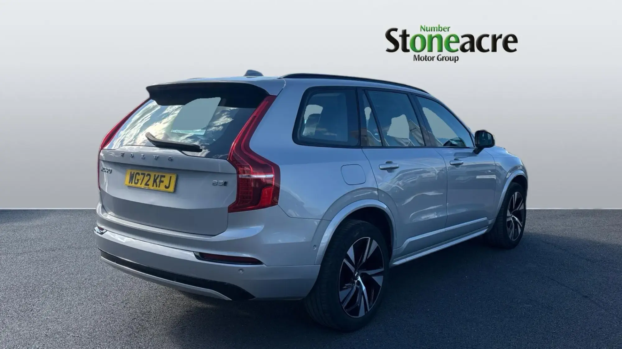 Volvo XC90 2.0 B5D [235] Plus Dark 5dr AWD Geartronic WG72KFJ Image 2